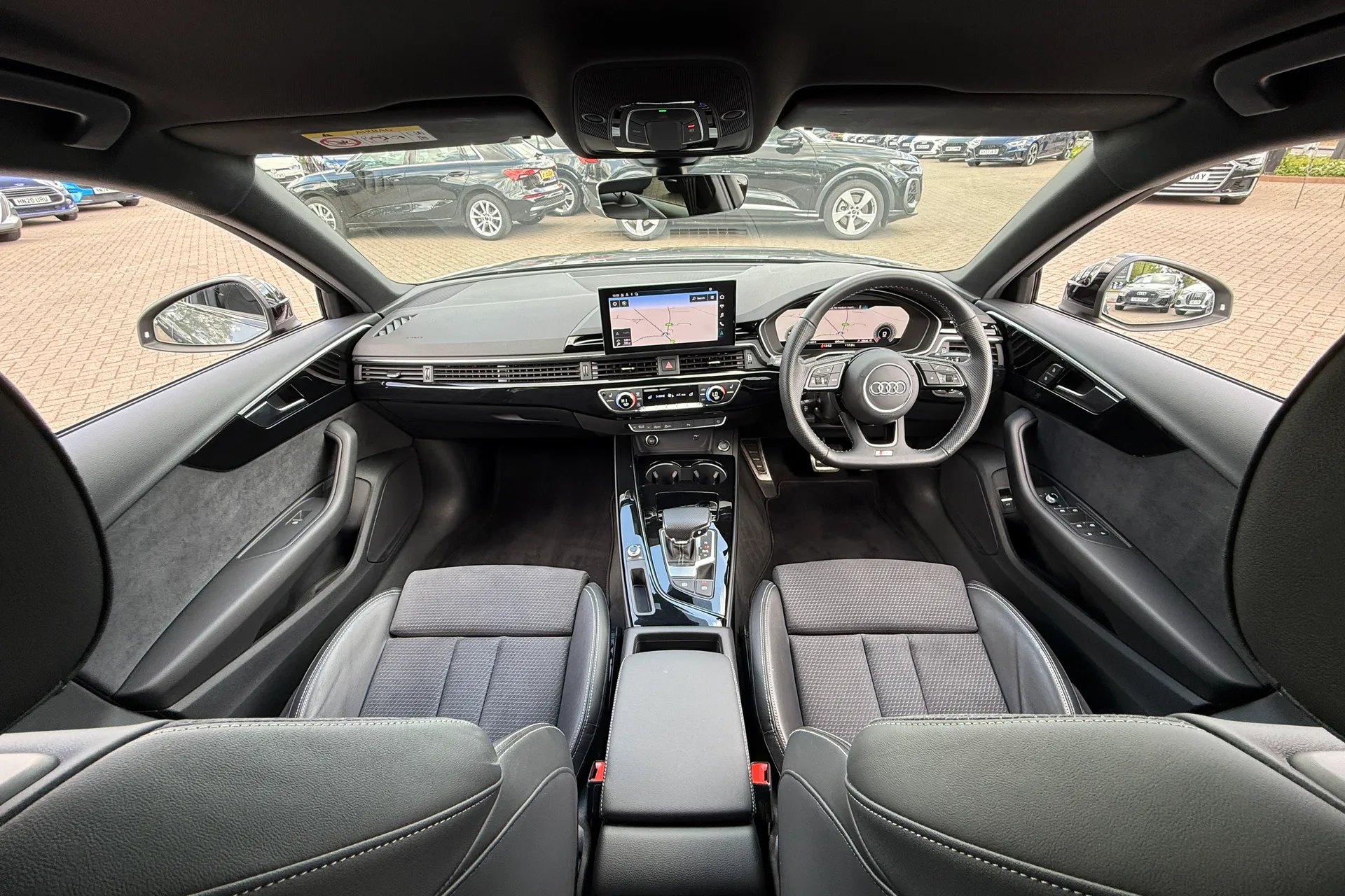 Audi A4 thumbnail image number 3