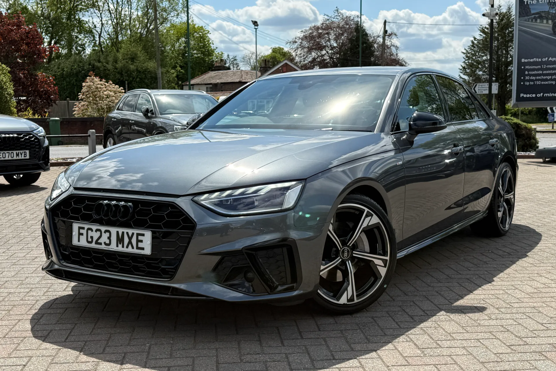 Audi A4 thumbnail image number 25
