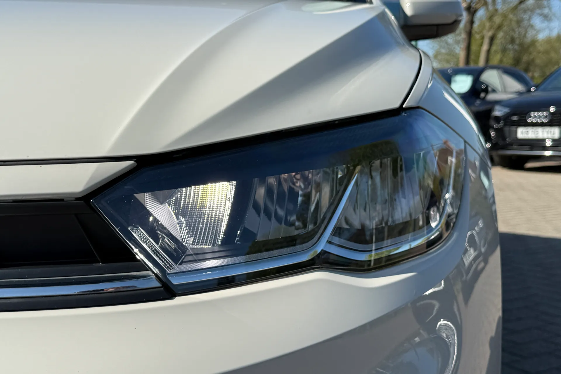 VOLKSWAGEN POLO thumbnail image number 66