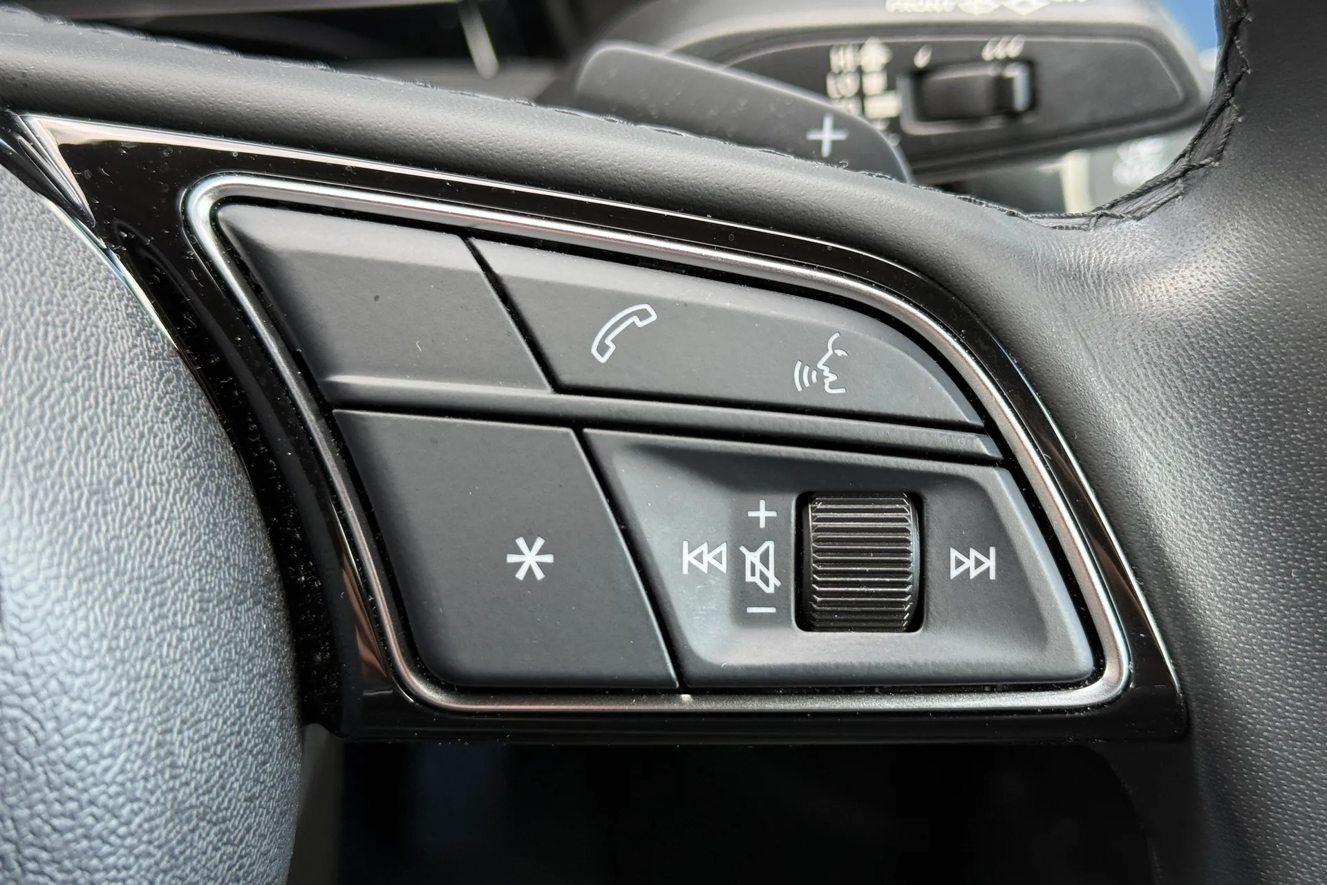 Audi A3 thumbnail image number 23