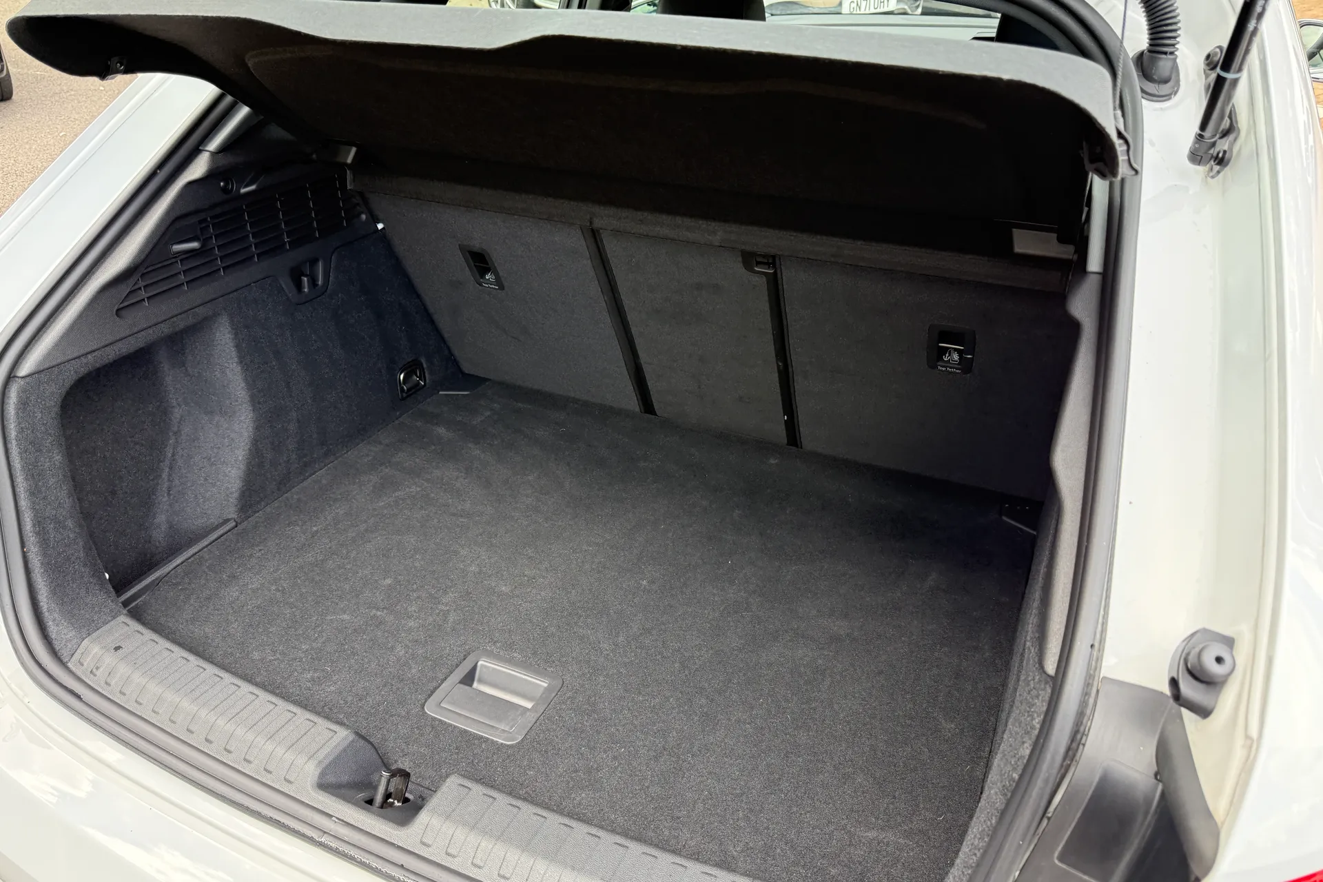 Audi A3 thumbnail image number 40