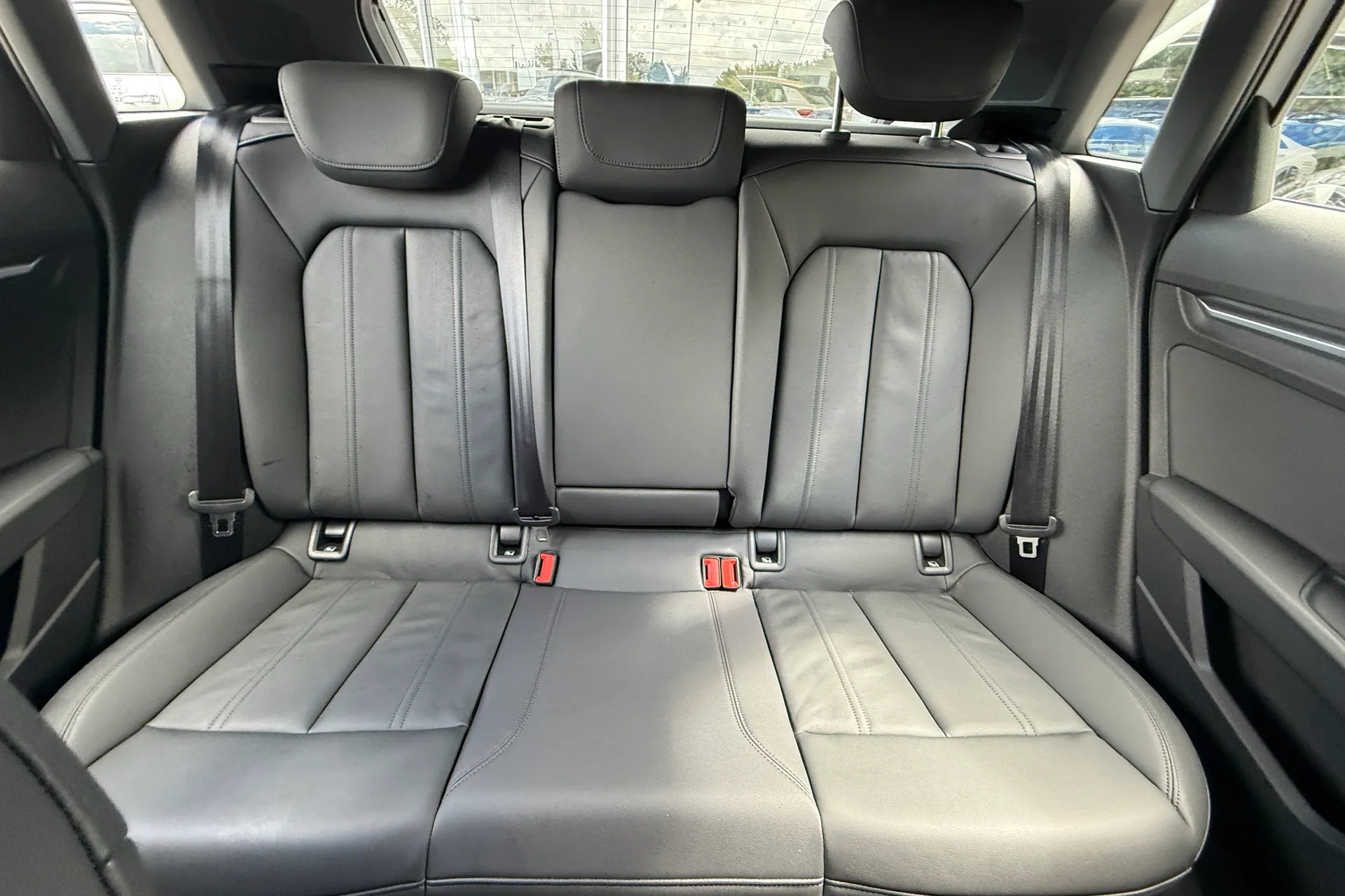 Audi A3 thumbnail image number 25