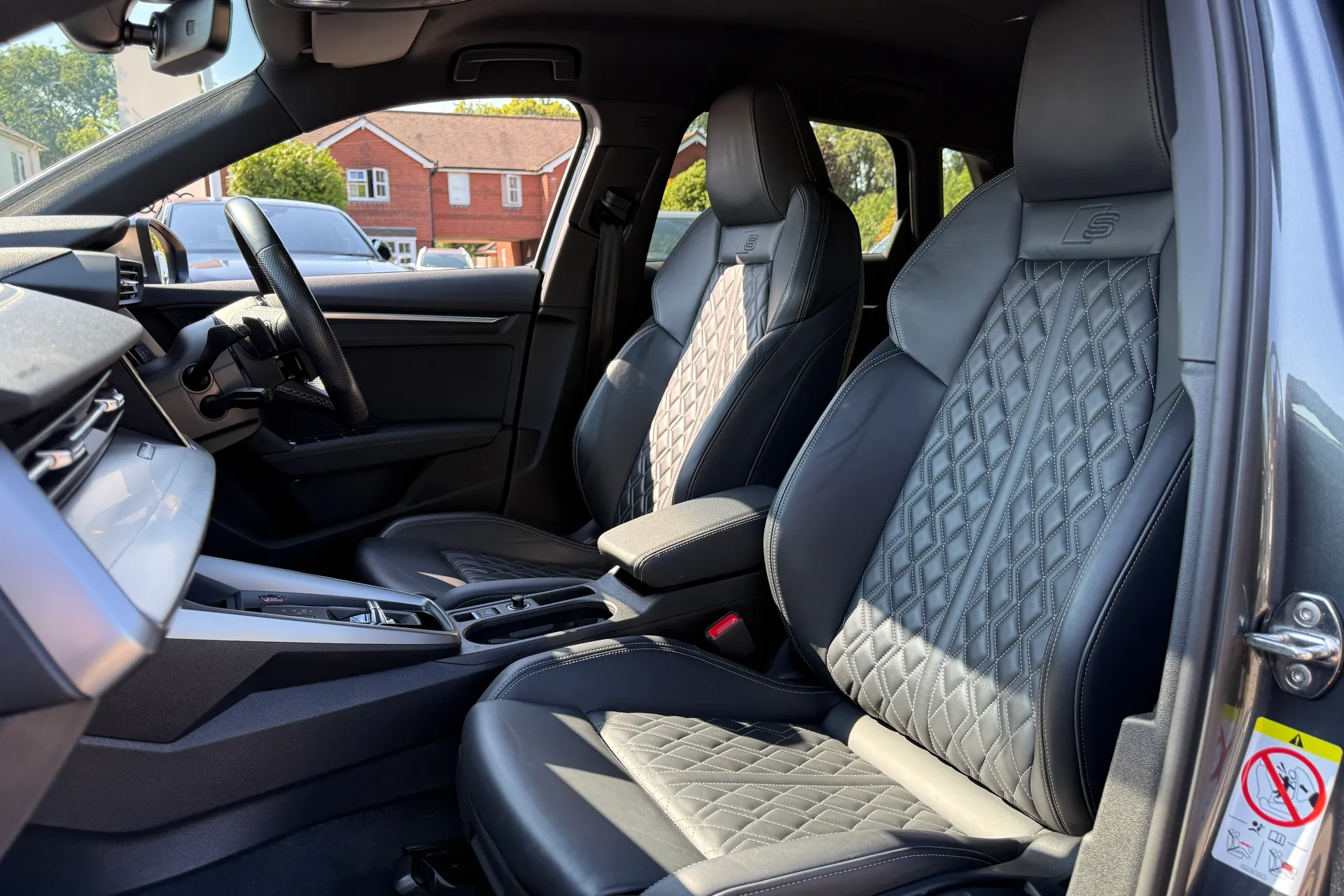 Audi A3 thumbnail image number 32
