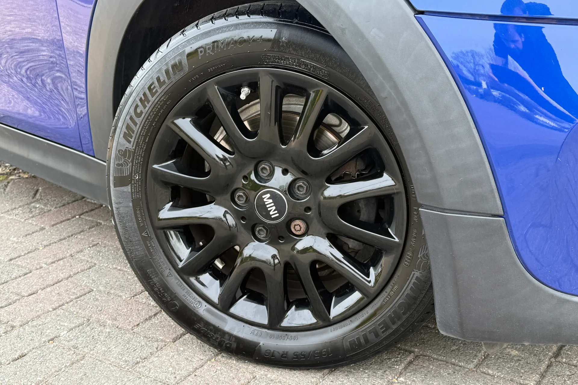 MINI HATCHBACK thumbnail image number 7