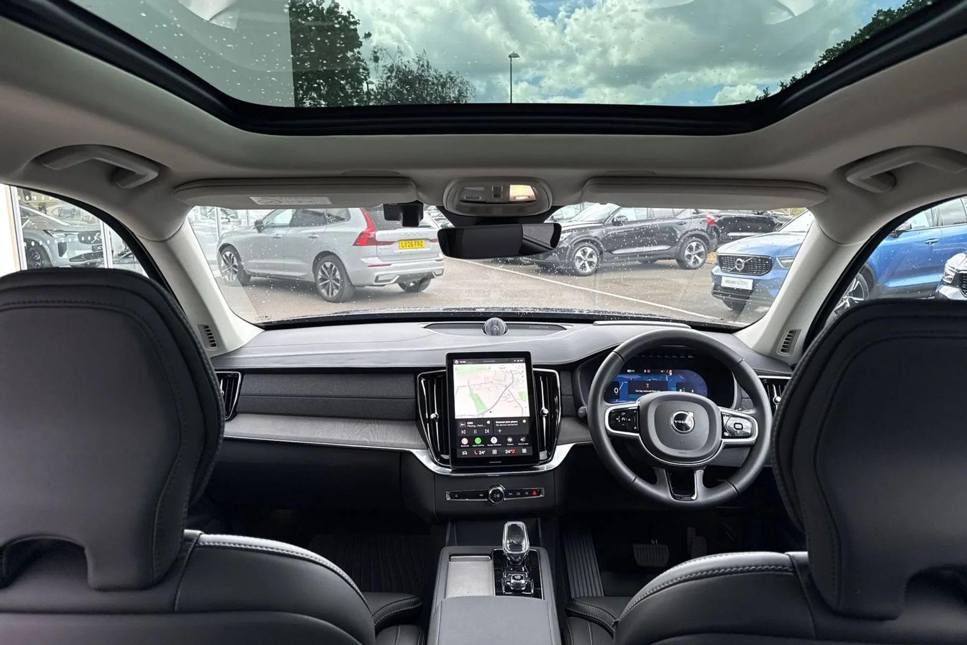Volvo XC90 thumbnail image number 29