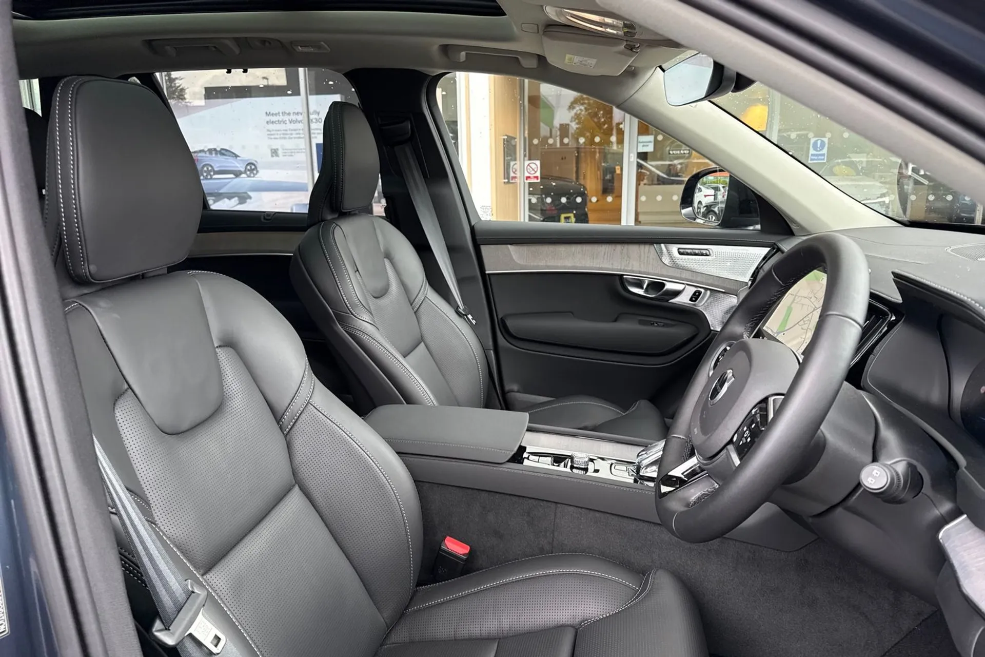 Volvo XC90 thumbnail image number 23