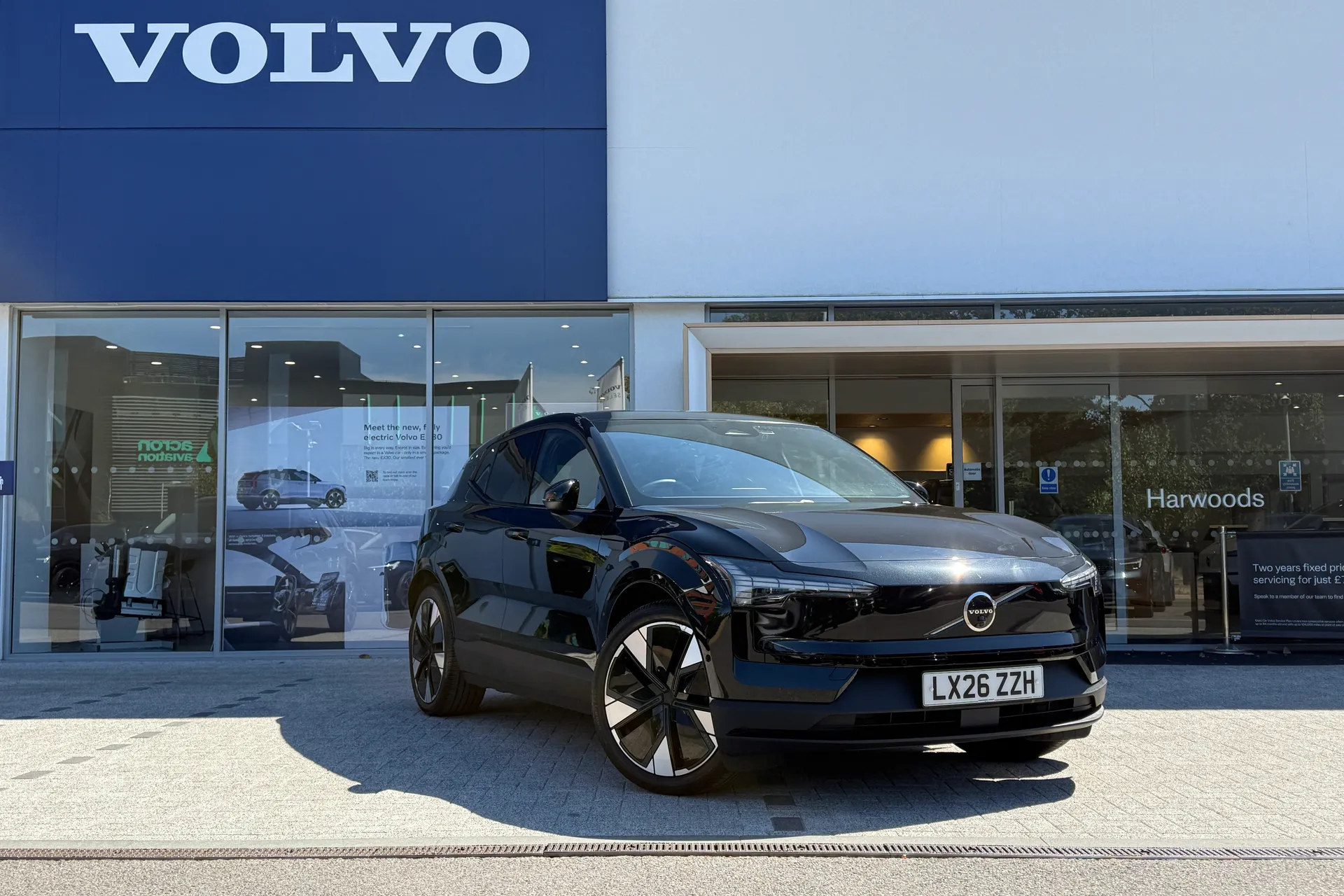 Volvo EX30 focused image