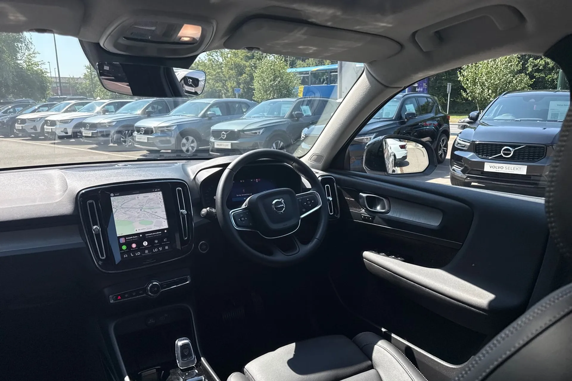 Volvo XC40 thumbnail image number 33