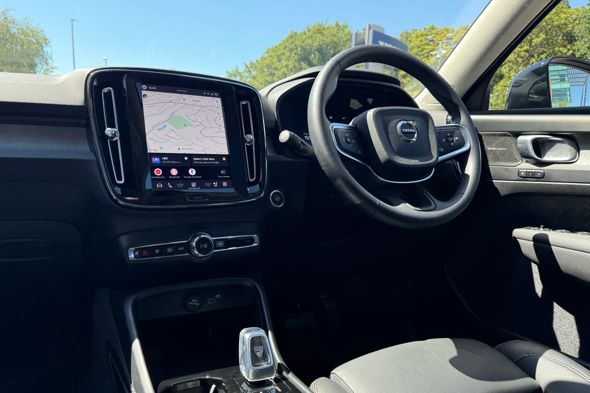 Volvo XC40 thumbnail image number 34