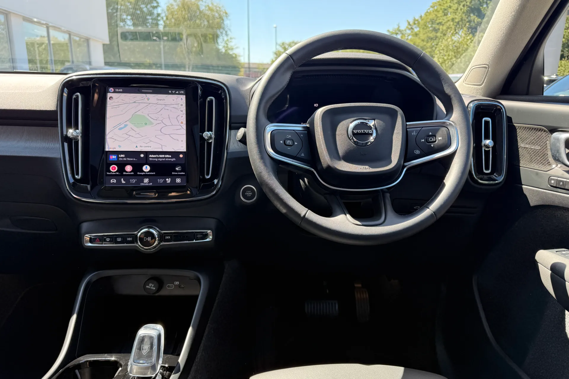 Volvo XC40 thumbnail image number 33