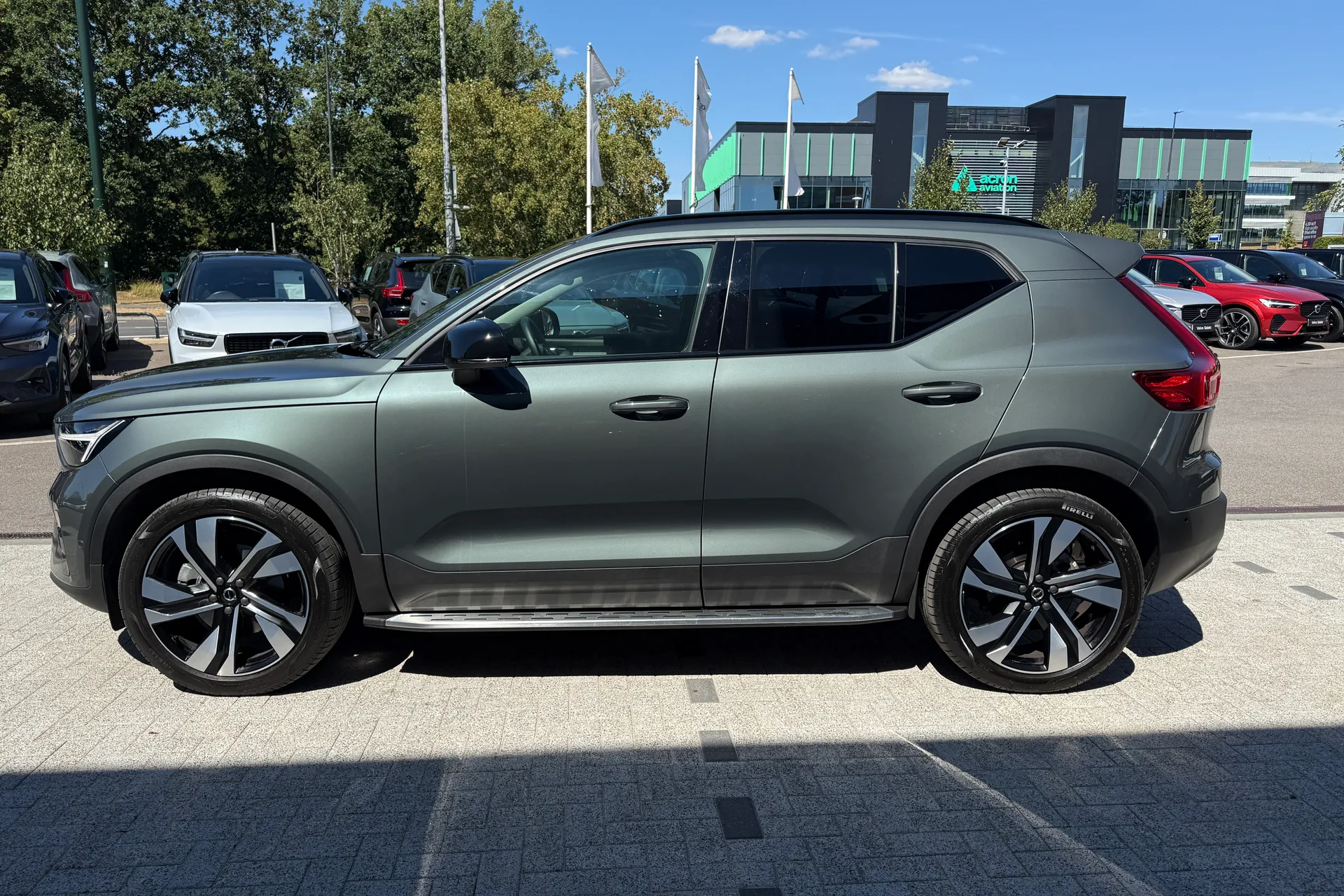 Volvo XC40 thumbnail image number 12