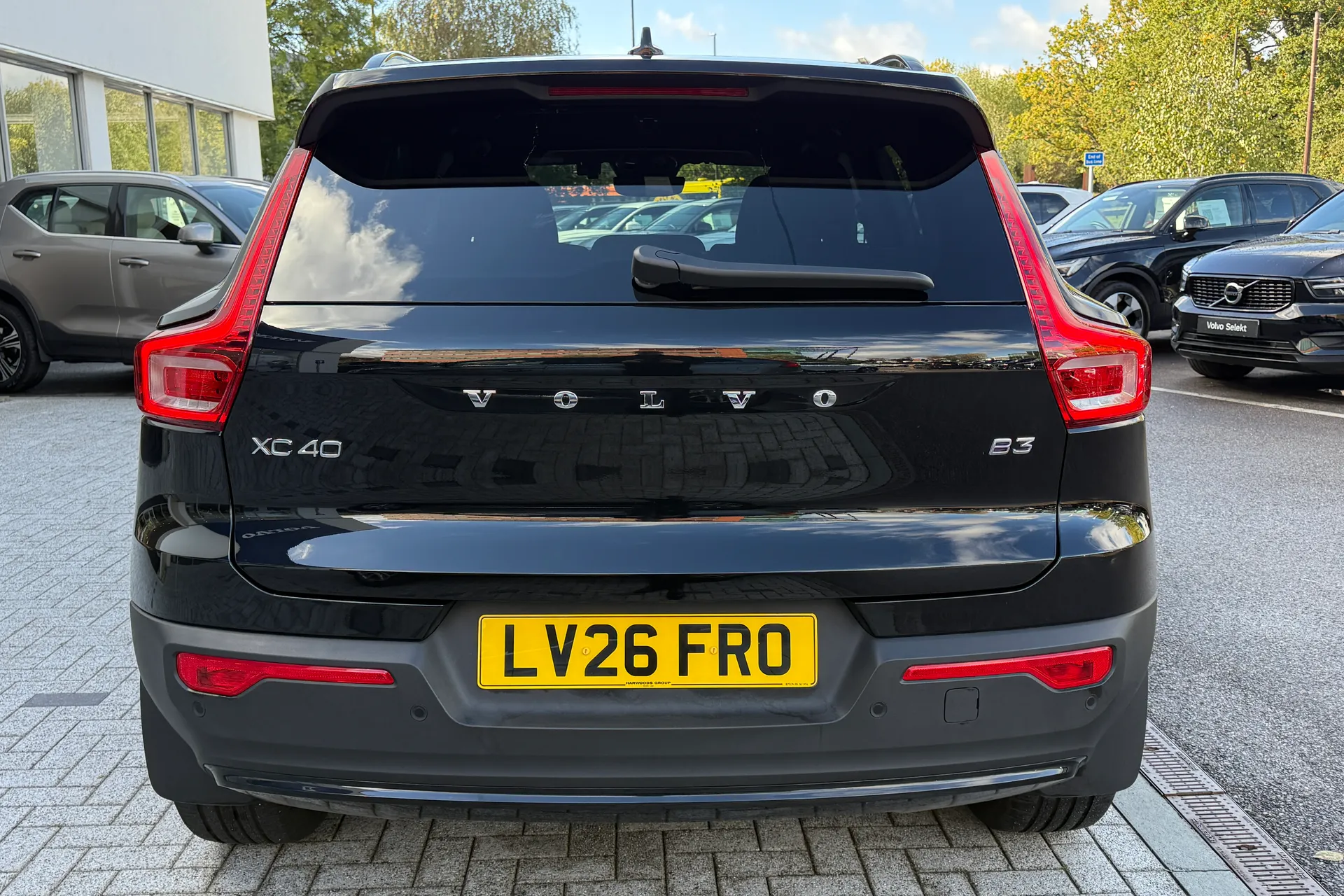 Volvo XC40 thumbnail image number 10