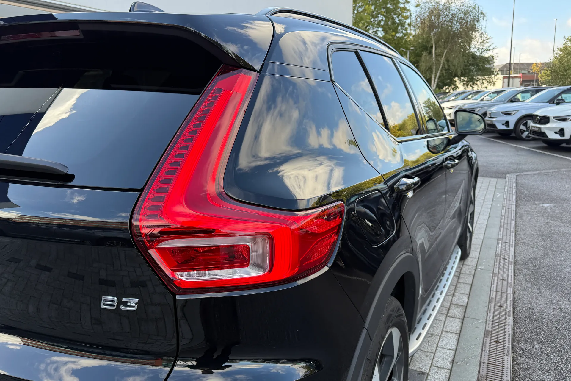 Volvo XC40 thumbnail image number 18