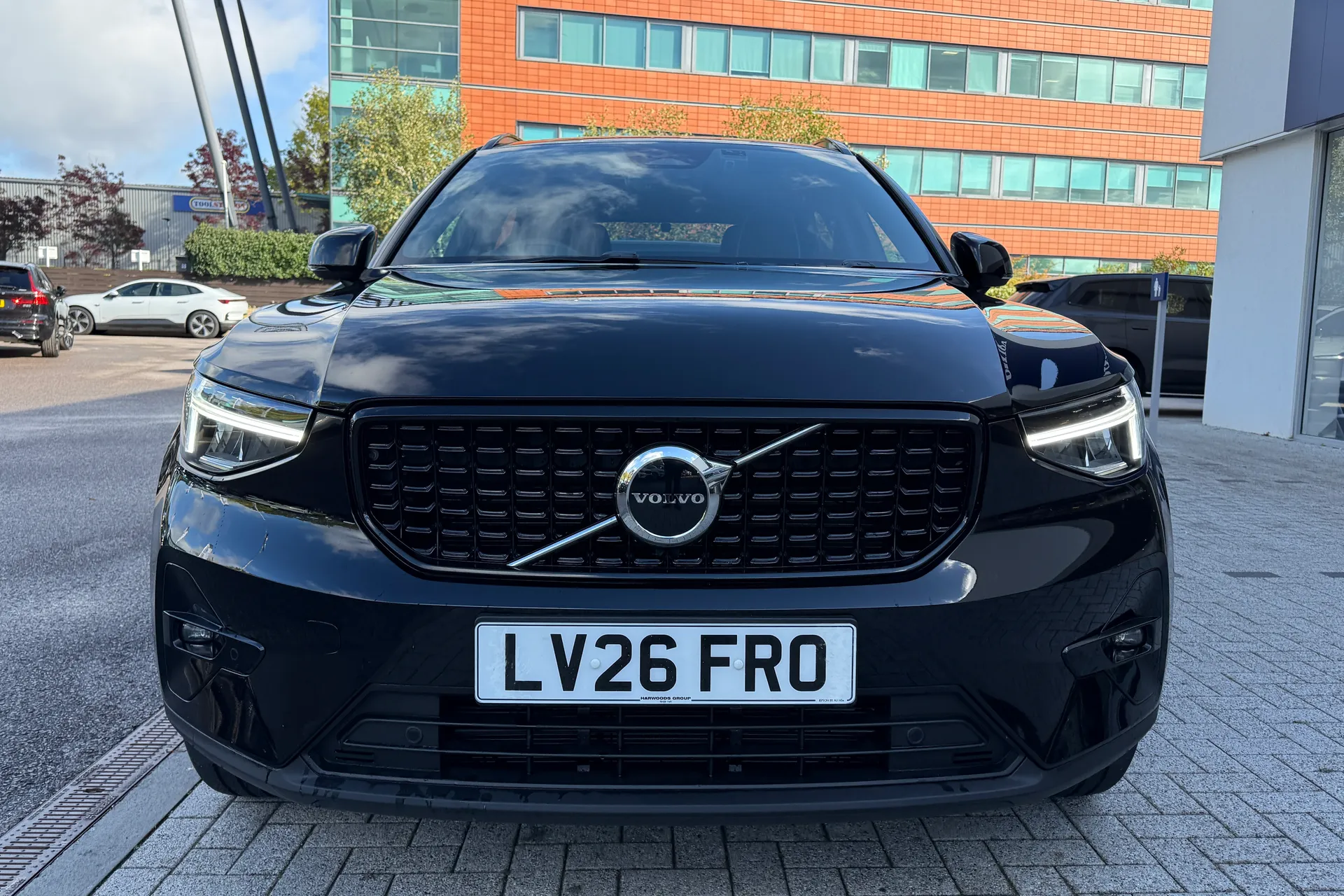 Volvo XC40 thumbnail image number 14