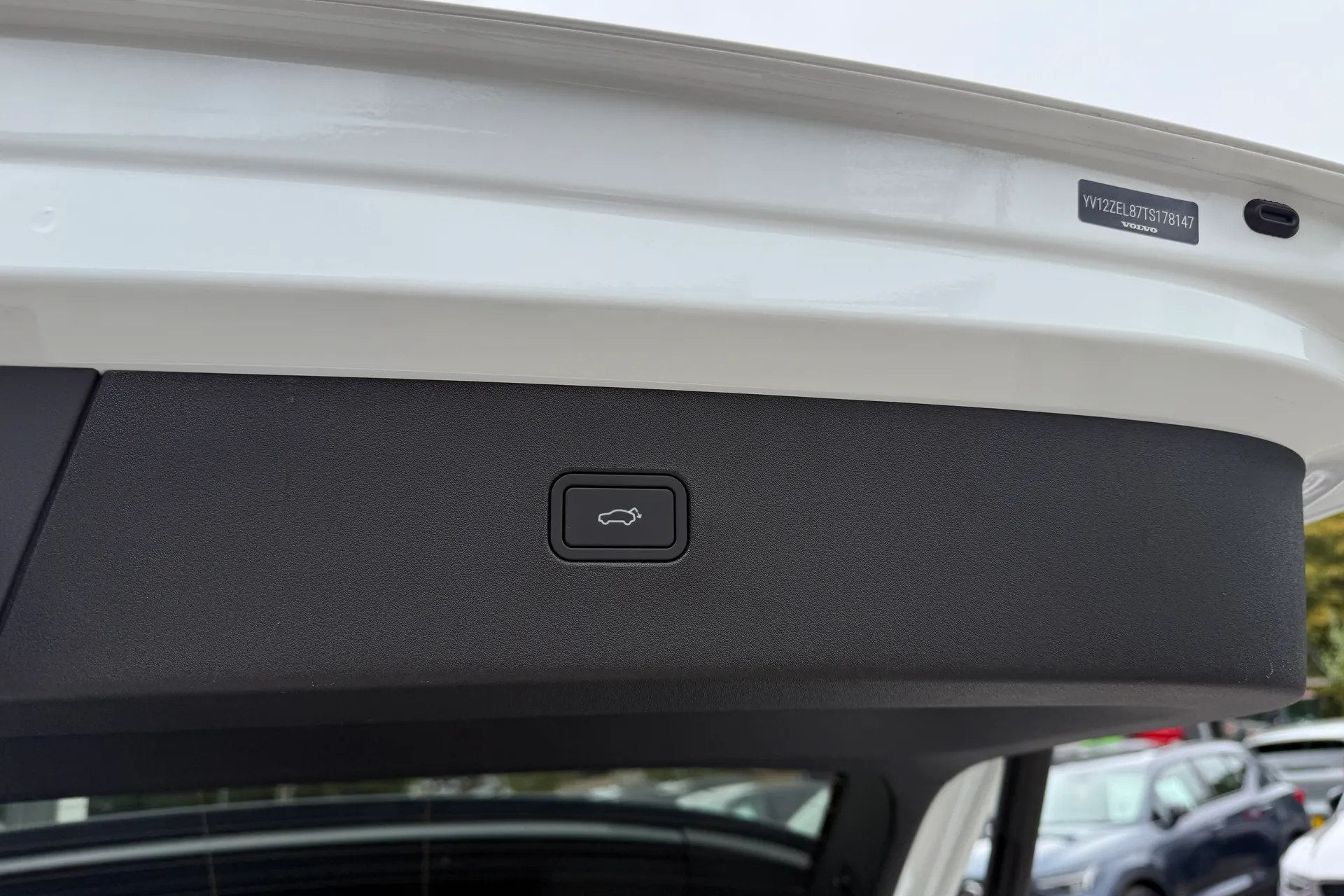 Volvo EX30 thumbnail image number 20