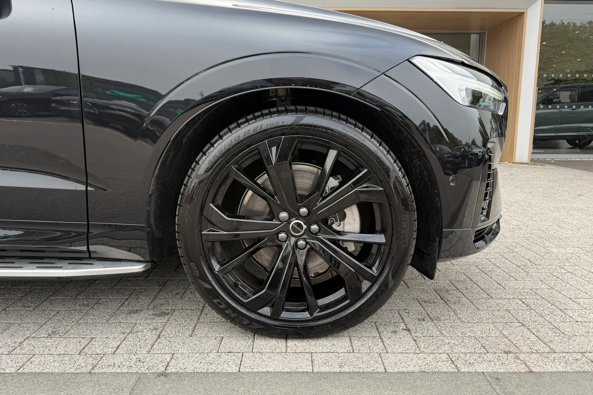 Volvo XC60 thumbnail image number 15