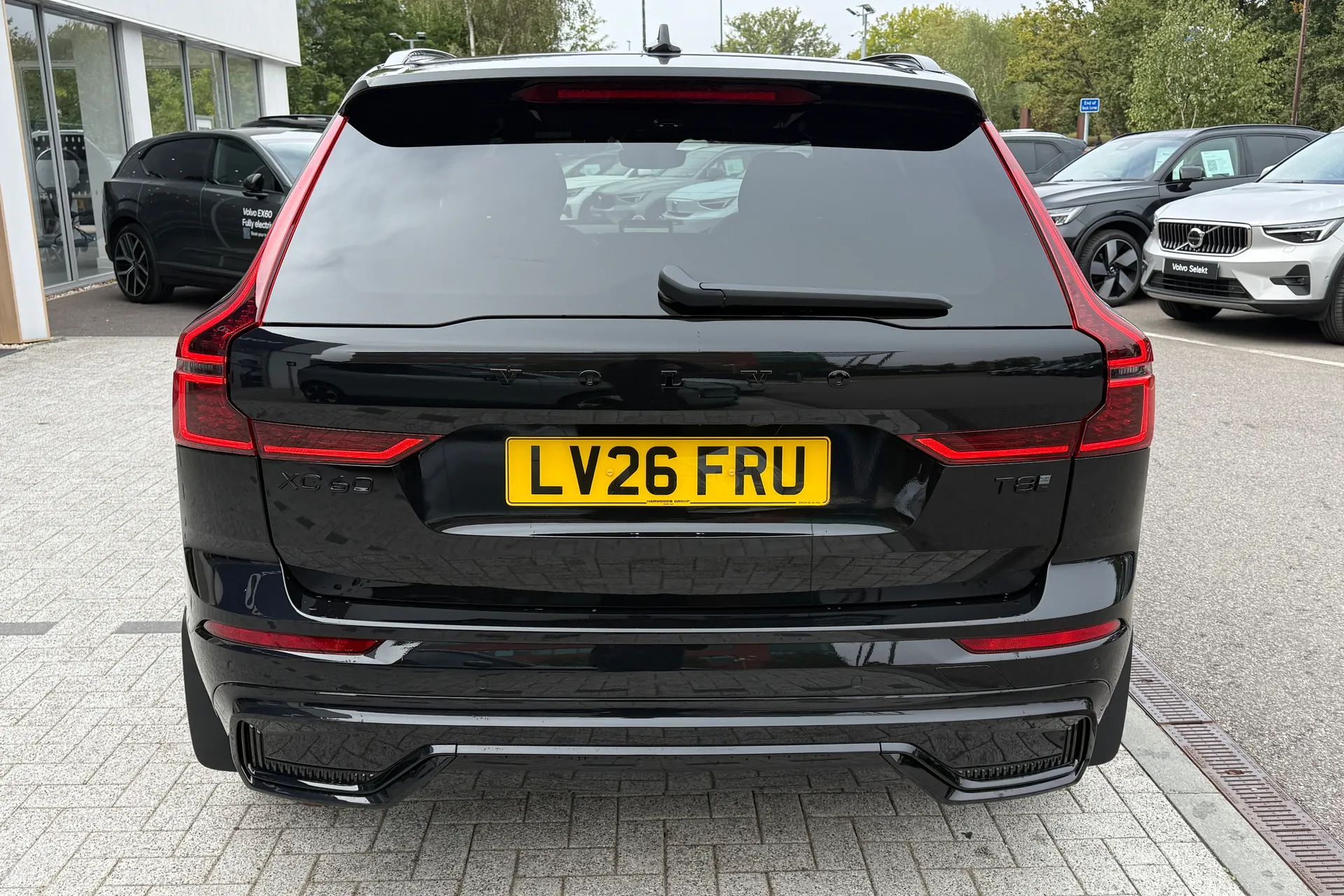 Volvo XC60 thumbnail image number 10