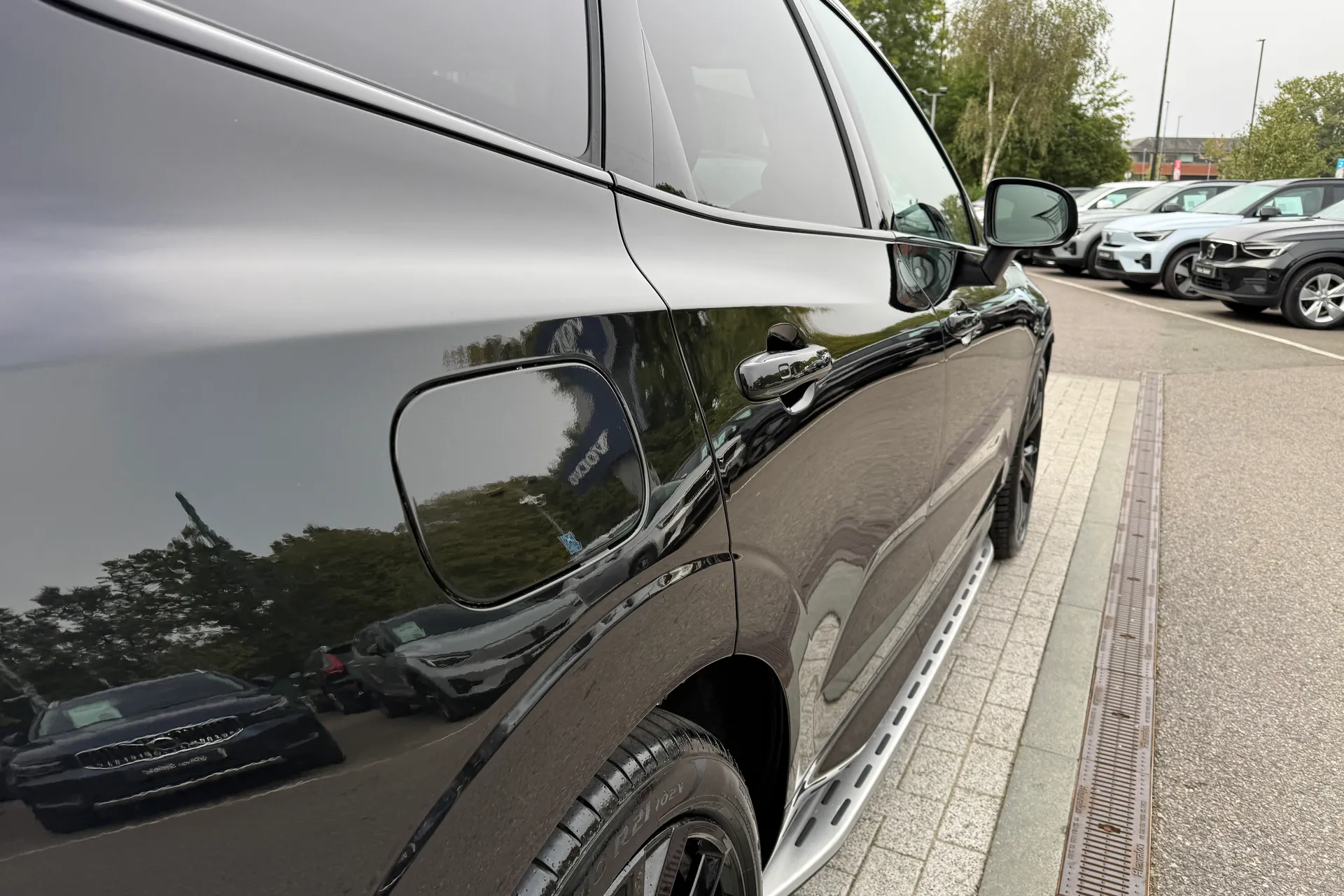Volvo XC60 thumbnail image number 17