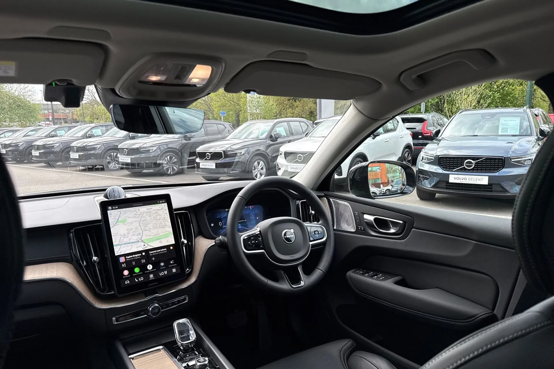 Volvo XC60 thumbnail image number 35