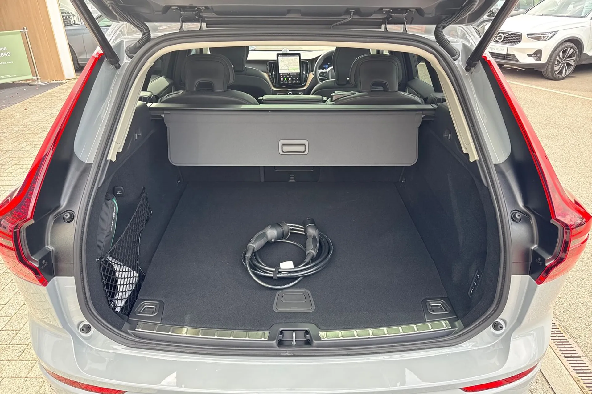 Volvo XC60 thumbnail image number 20