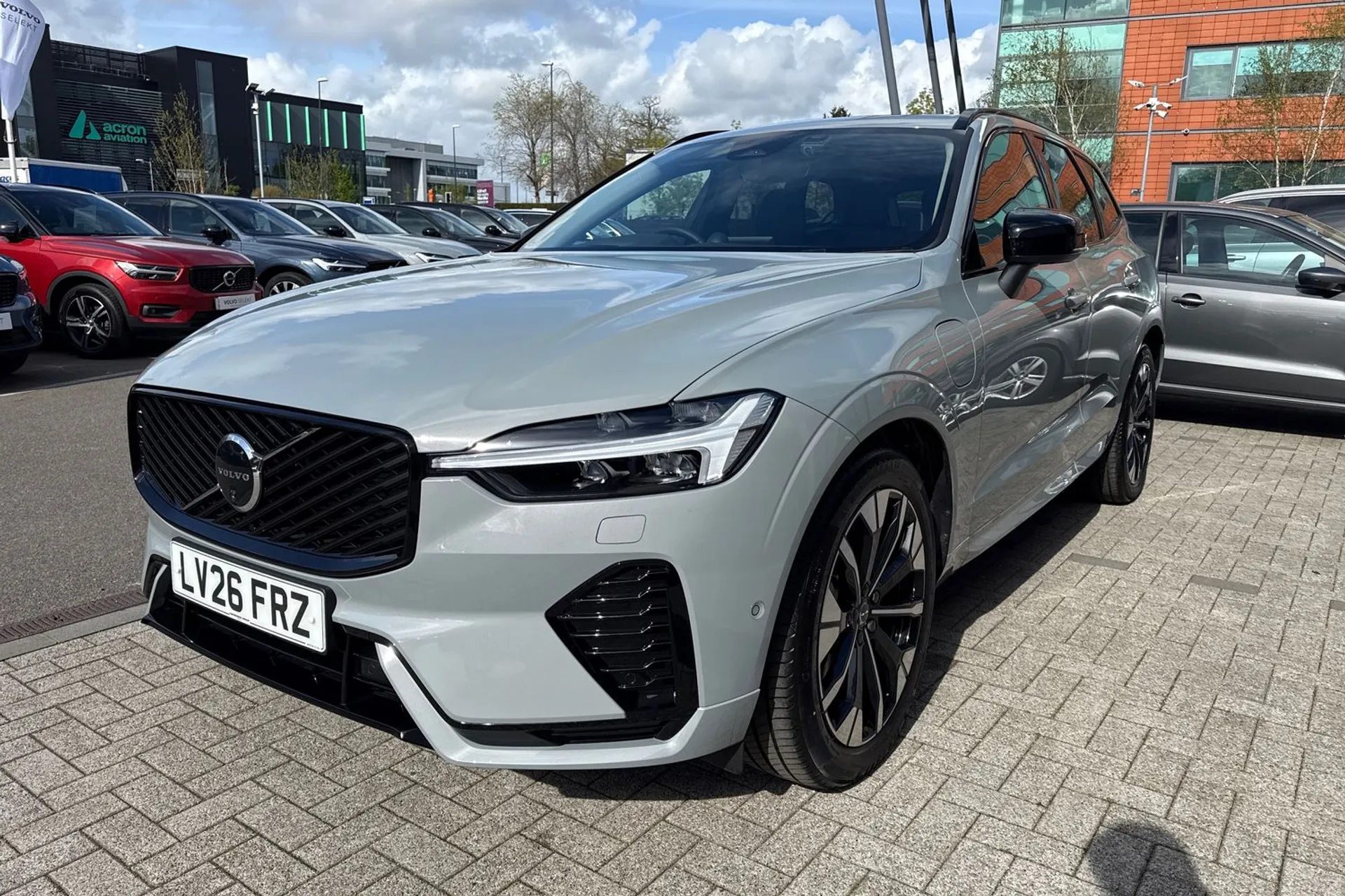 Volvo XC60 thumbnail image number 12