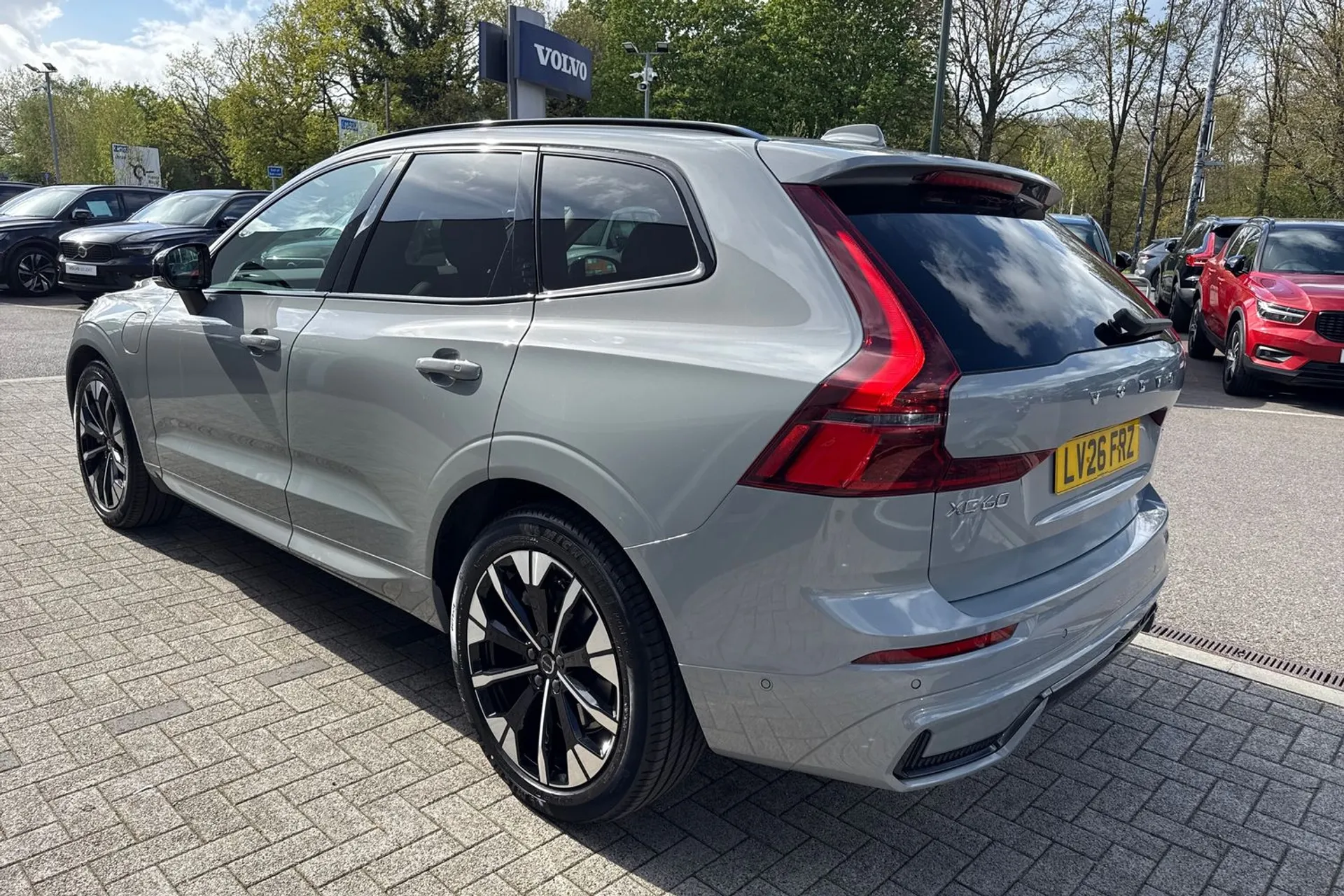 Volvo XC60 thumbnail image number 10