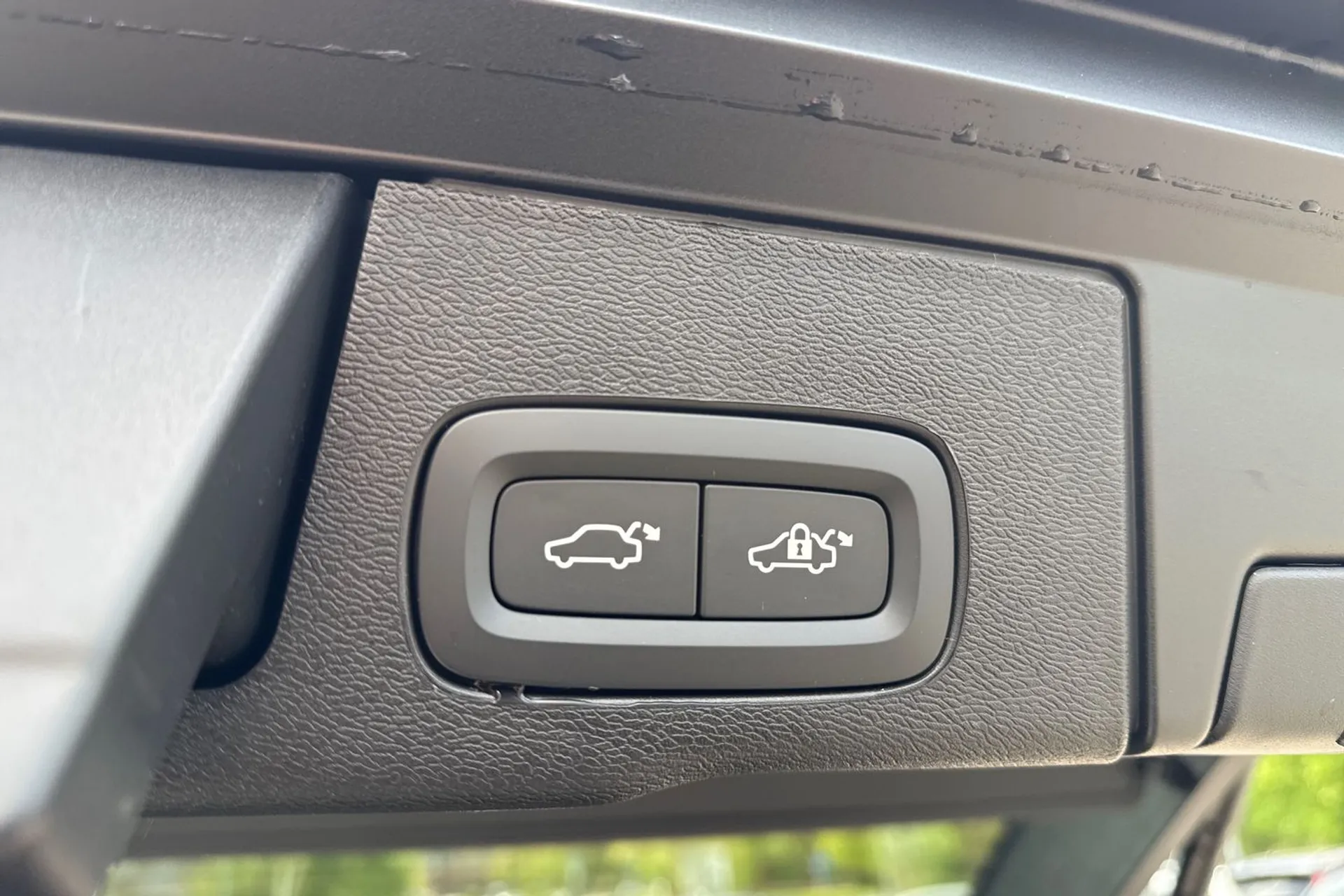 Volvo XC60 thumbnail image number 23