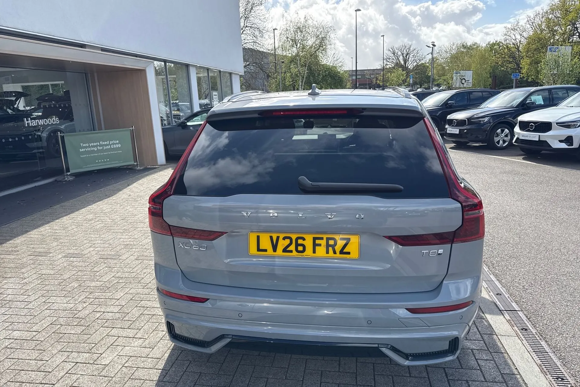 Volvo XC60 thumbnail image number 9