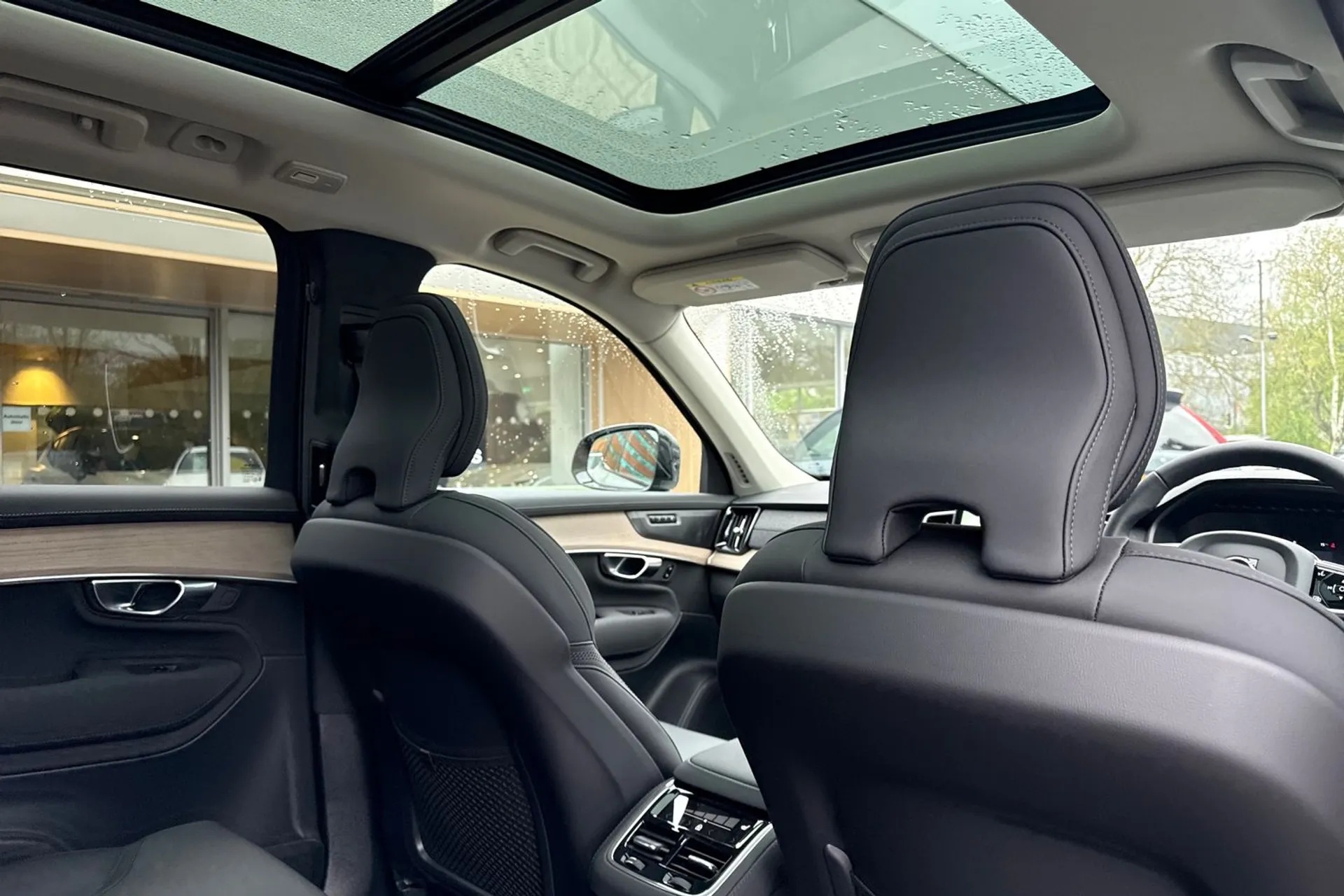 Volvo XC90 thumbnail image number 27