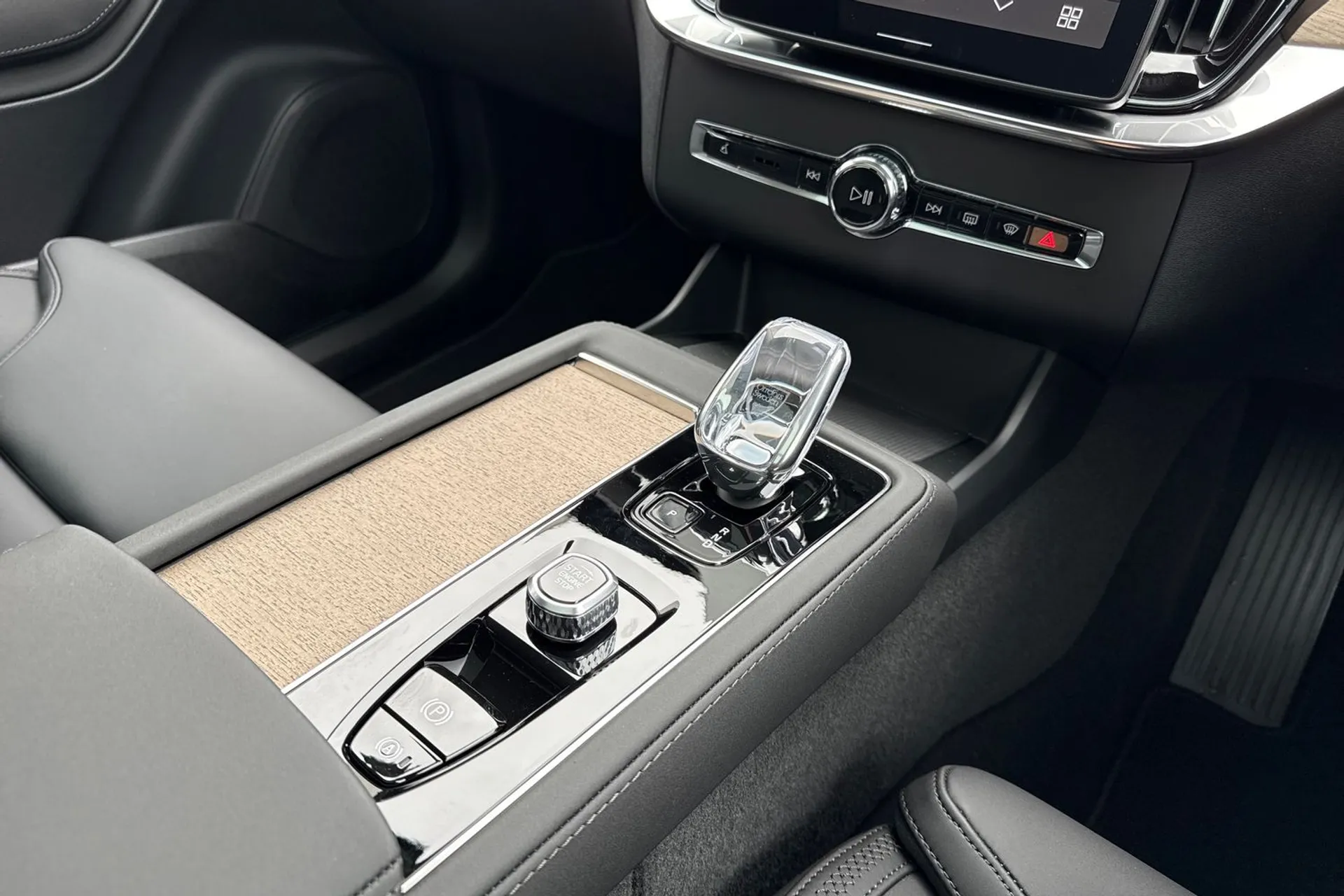 Volvo XC90 thumbnail image number 48