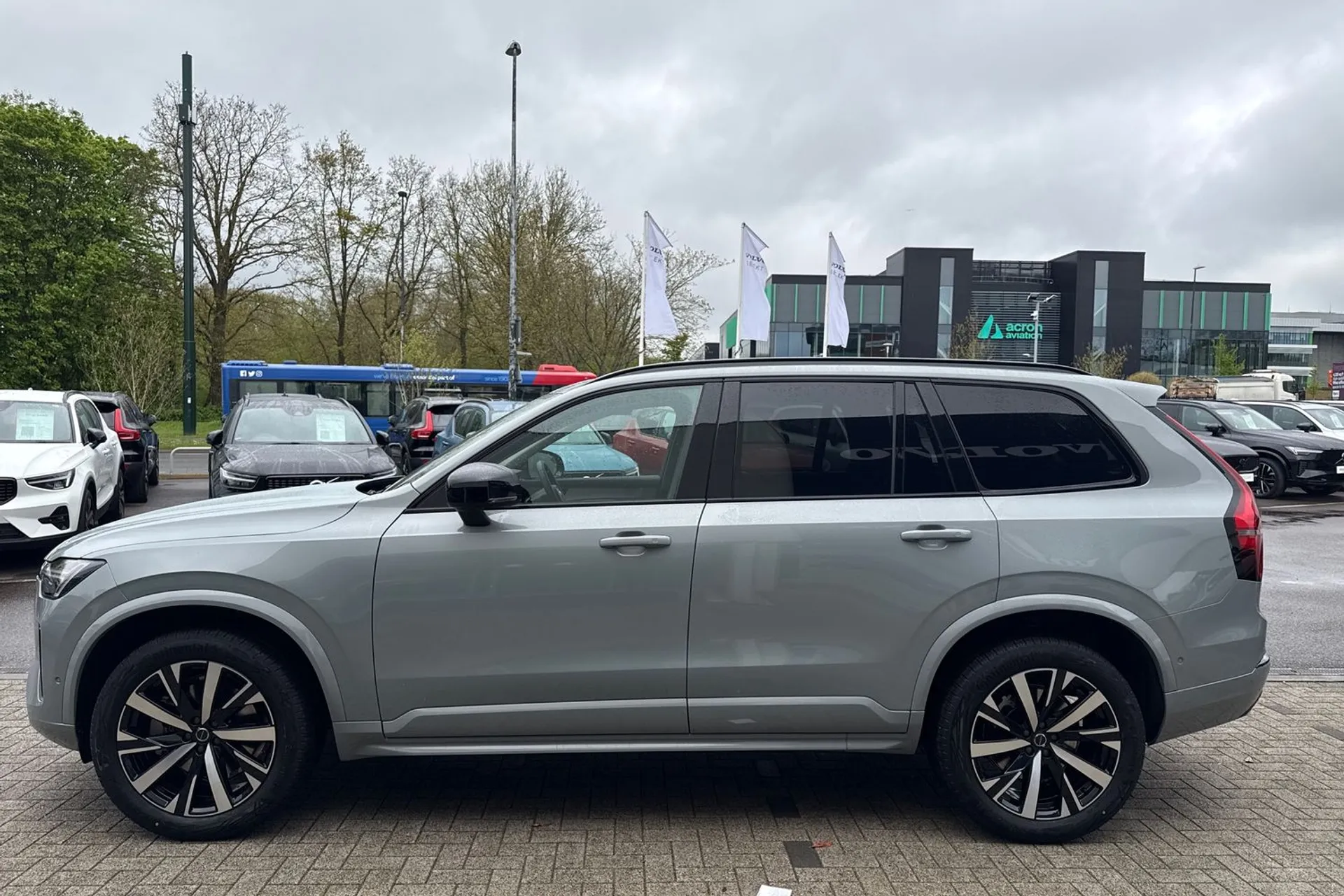 Volvo XC90 thumbnail image number 12