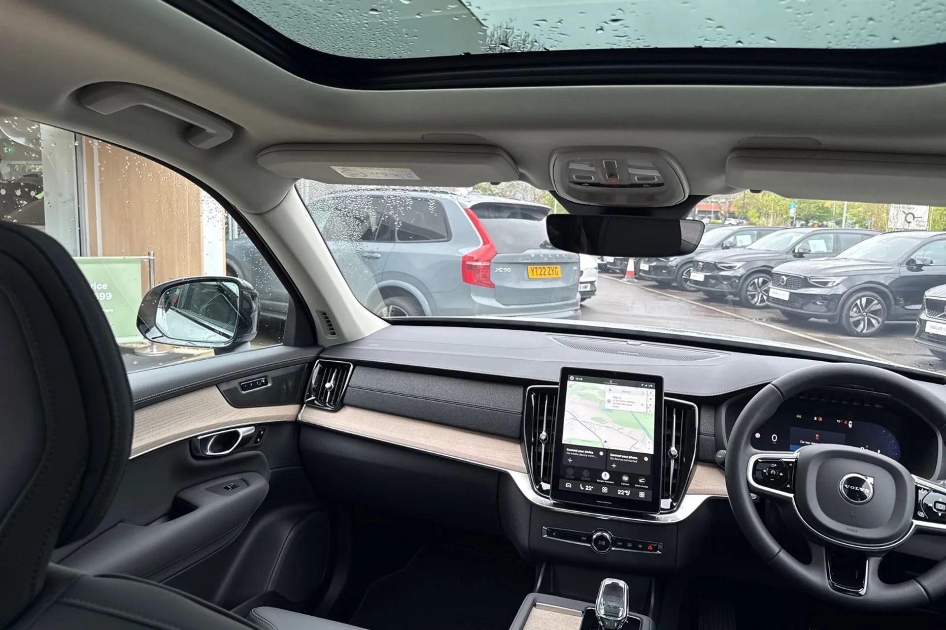 Volvo XC90 thumbnail image number 36