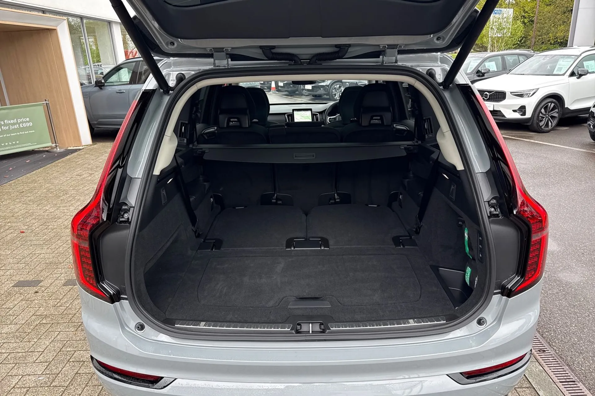 Volvo XC90 thumbnail image number 21