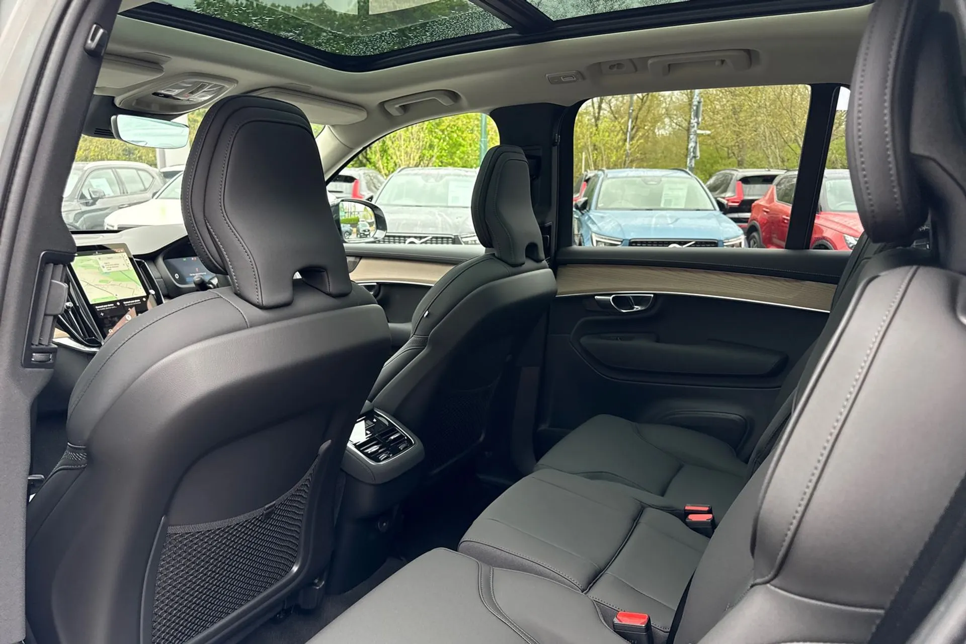 Volvo XC90 thumbnail image number 34