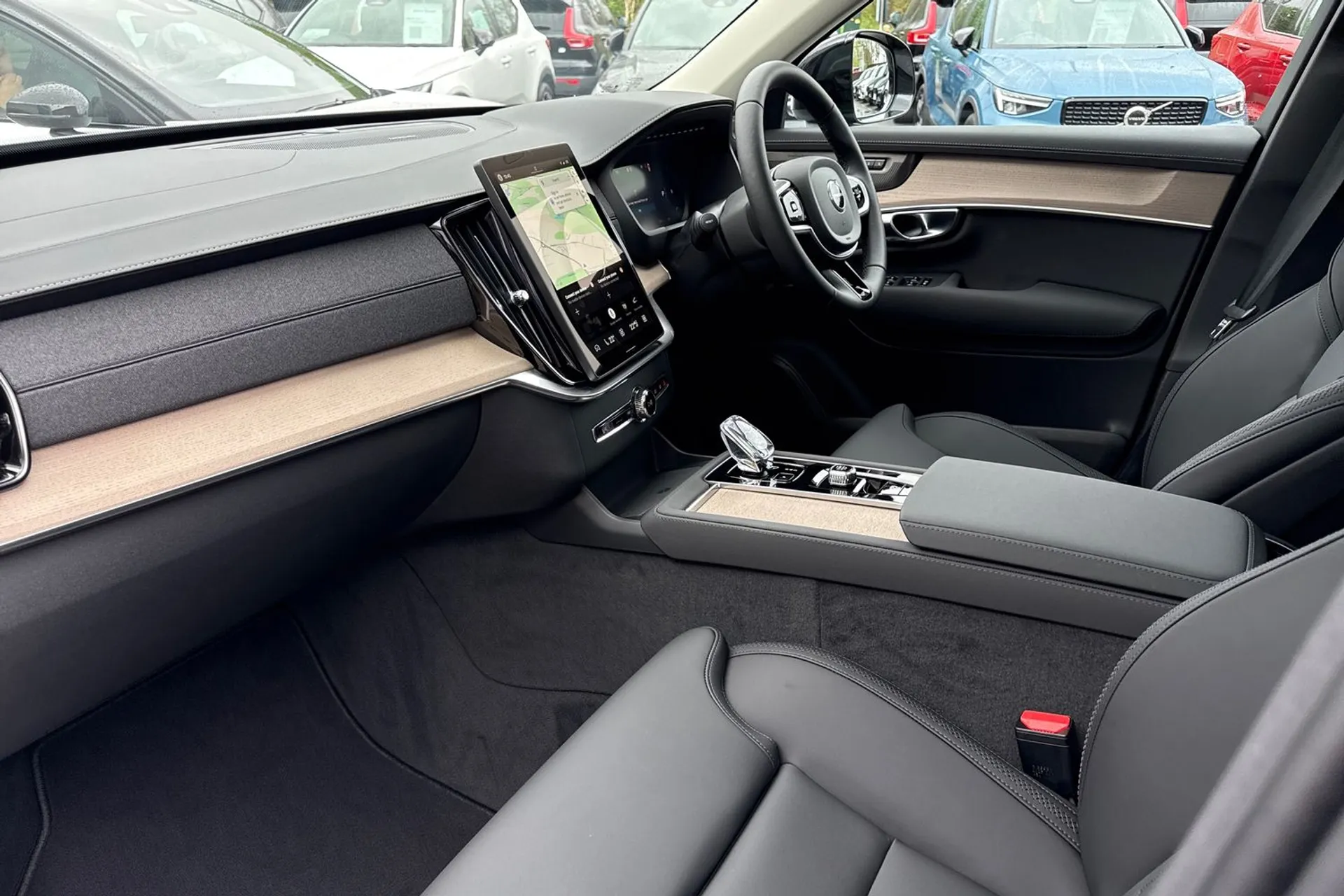 Volvo XC90 thumbnail image number 30