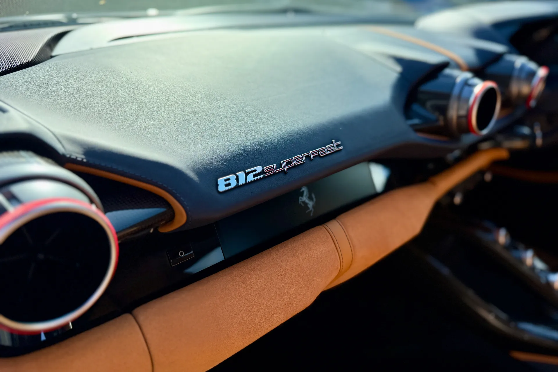 FERRARI 812 SUPERFAST thumbnail image number 58