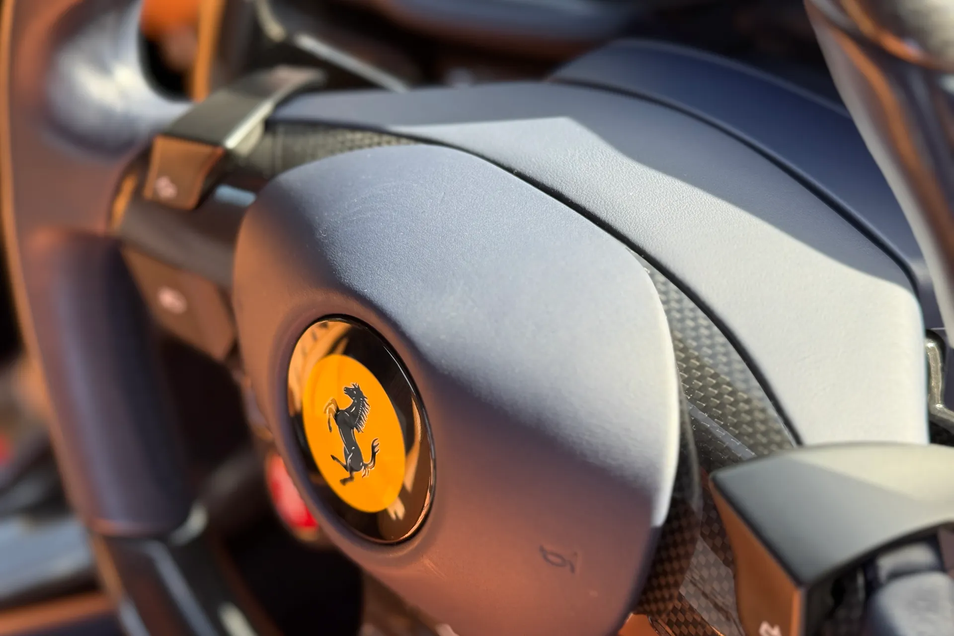 FERRARI 812 SUPERFAST thumbnail image number 35