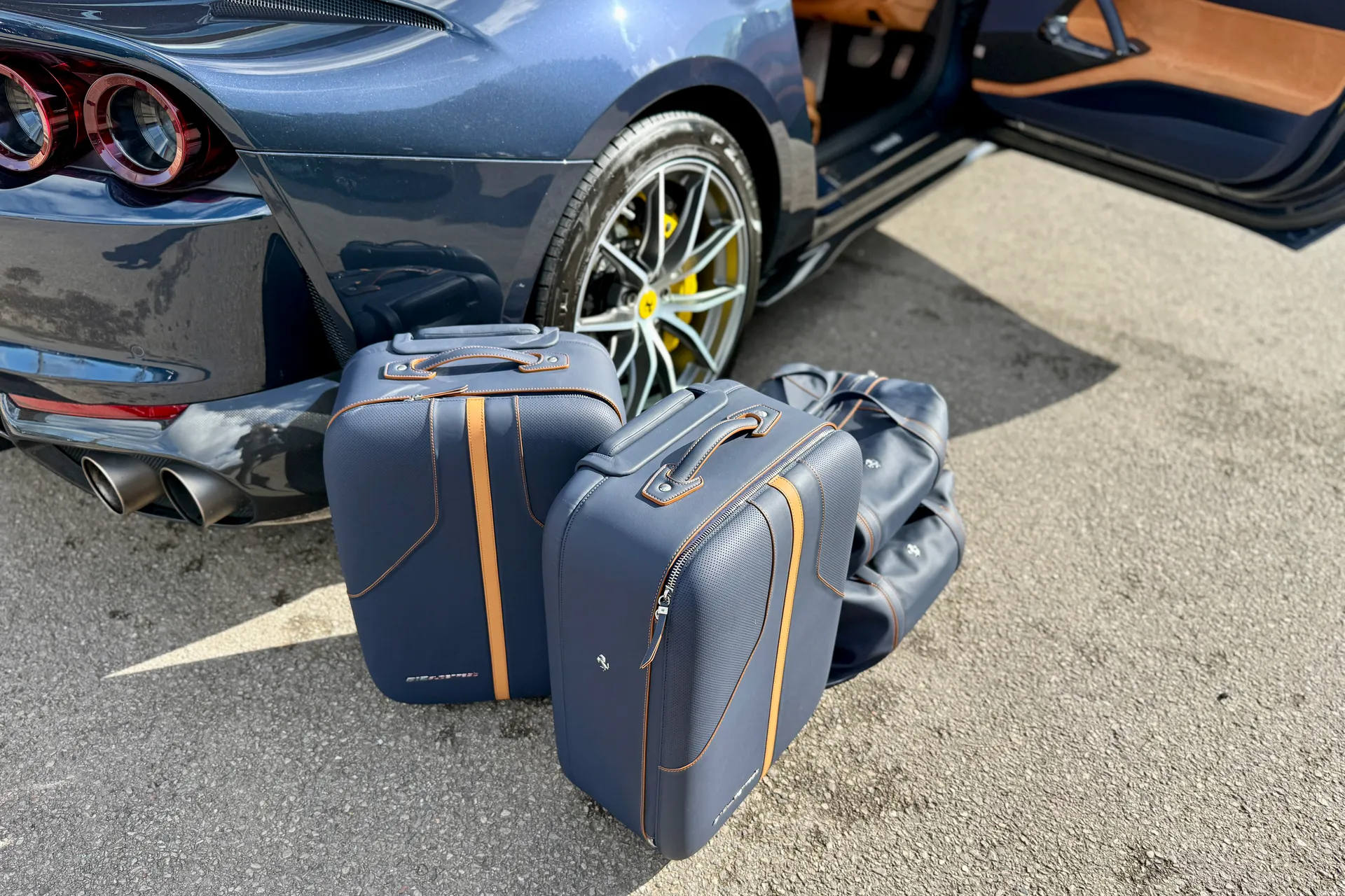 FERRARI 812 SUPERFAST thumbnail image number 69