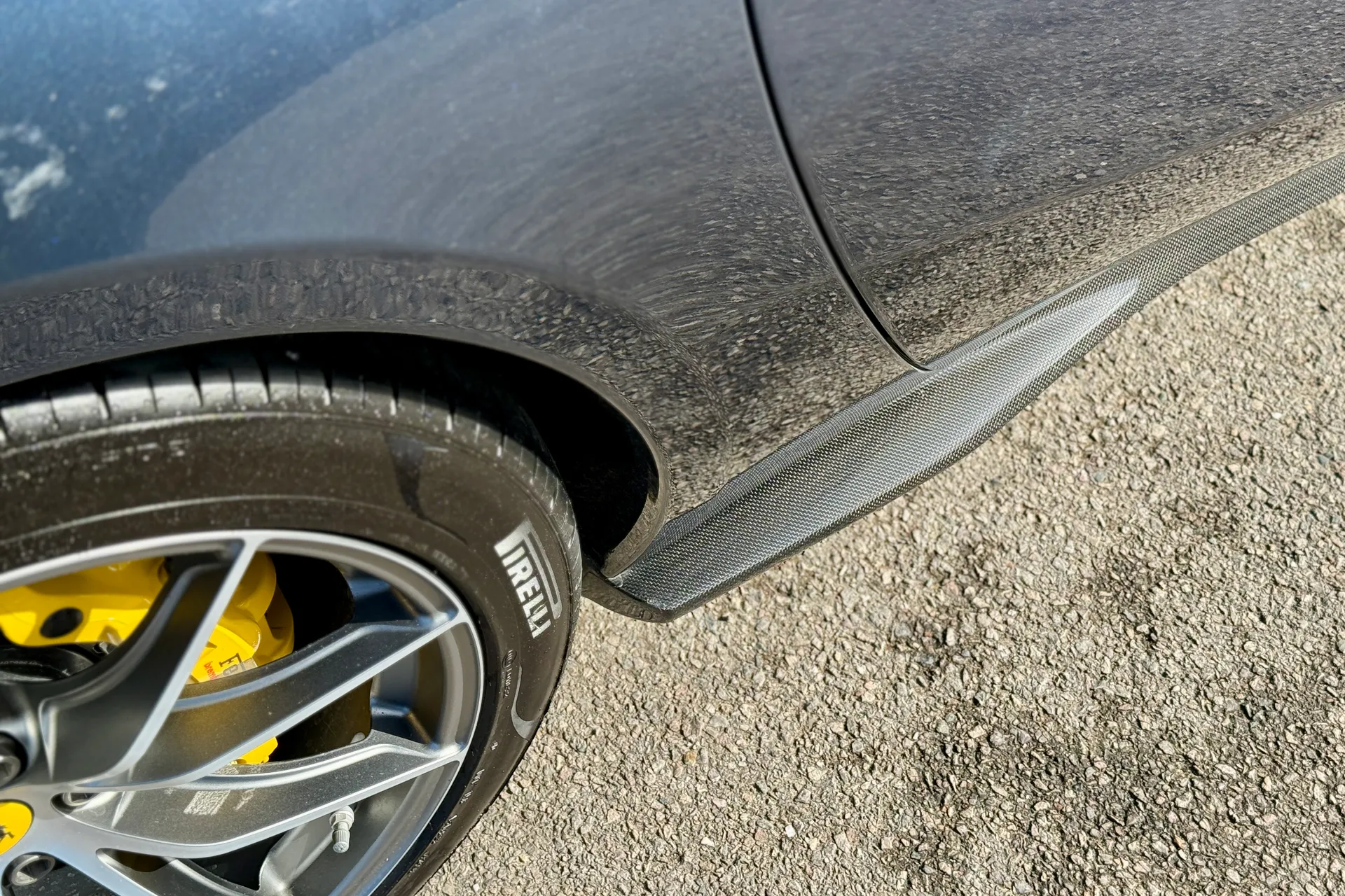 FERRARI 812 SUPERFAST thumbnail image number 21