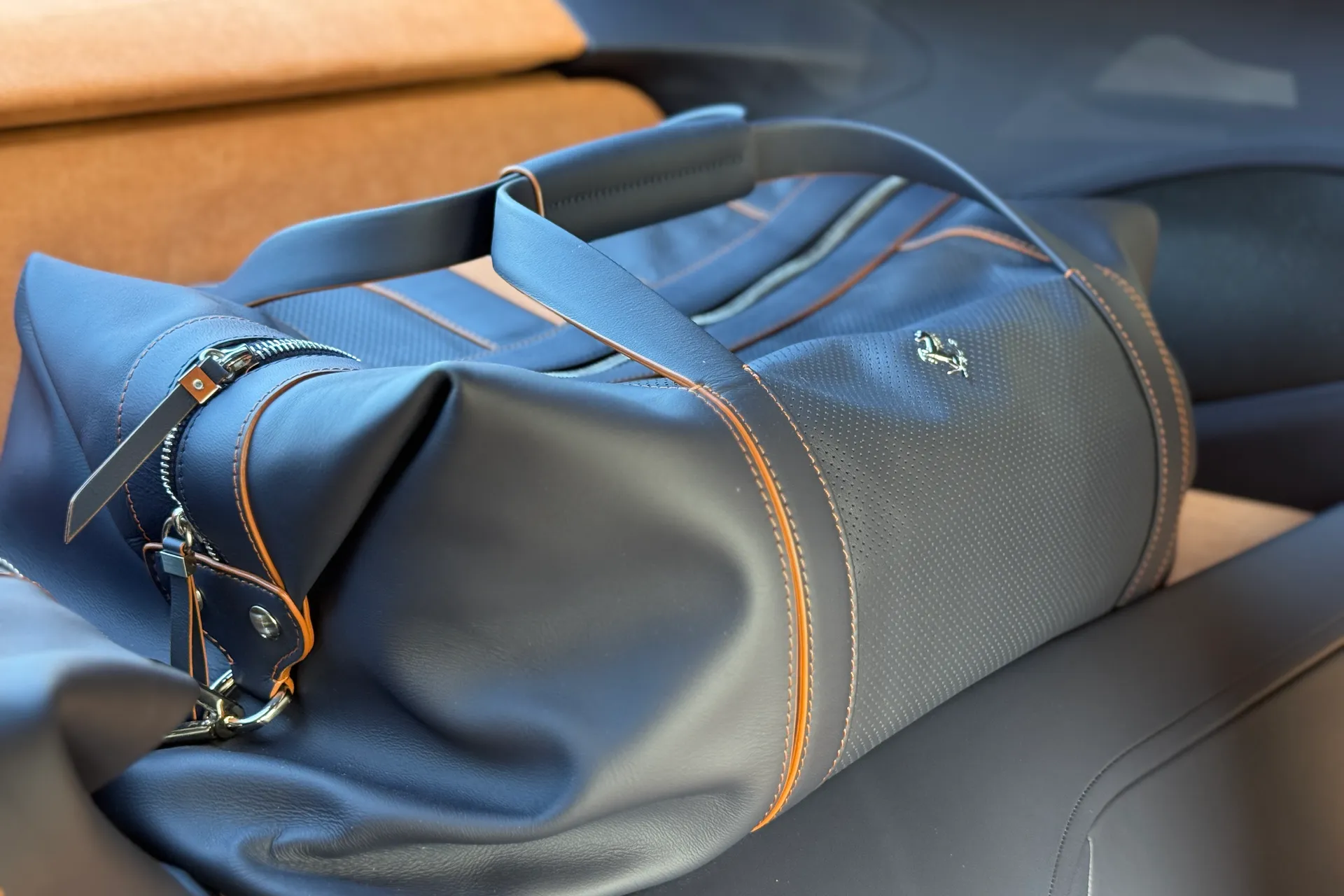 FERRARI 812 SUPERFAST thumbnail image number 38