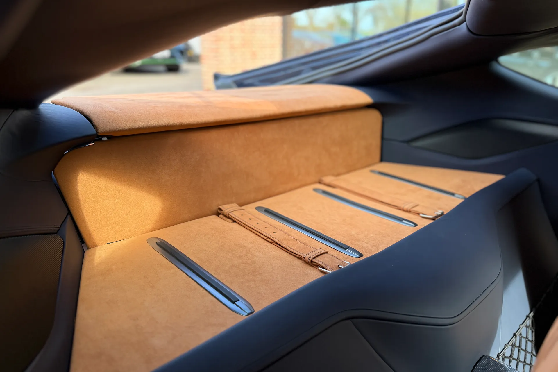 FERRARI 812 SUPERFAST thumbnail image number 80