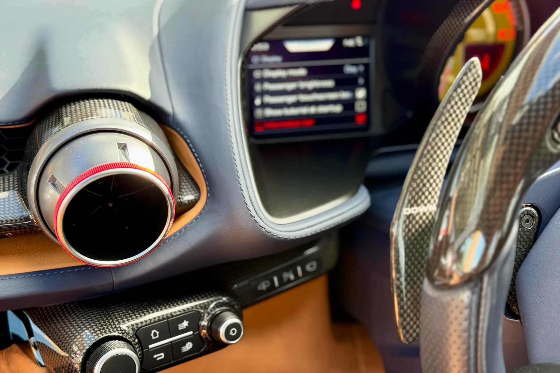 FERRARI 812 SUPERFAST thumbnail image number 87