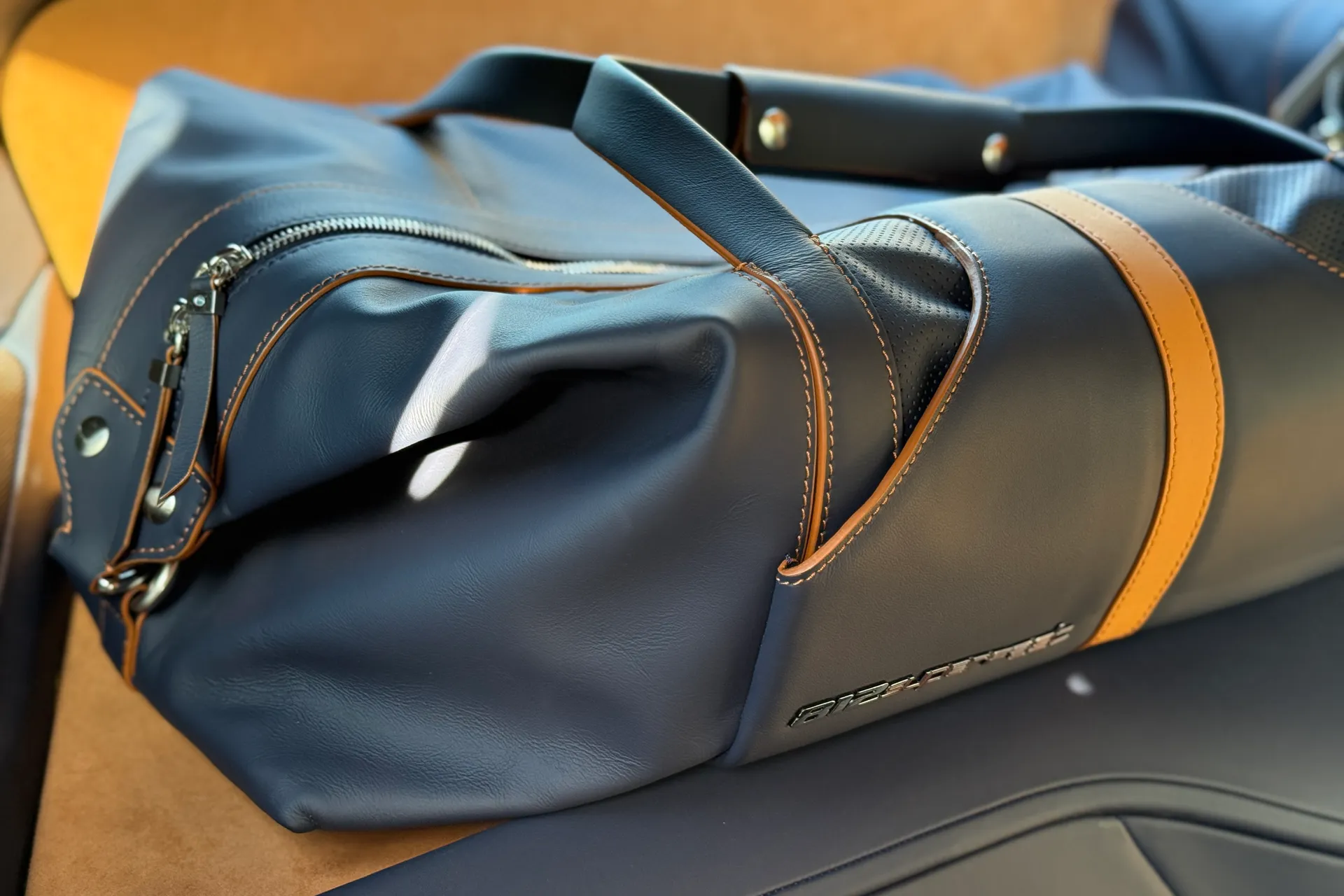 FERRARI 812 SUPERFAST thumbnail image number 33