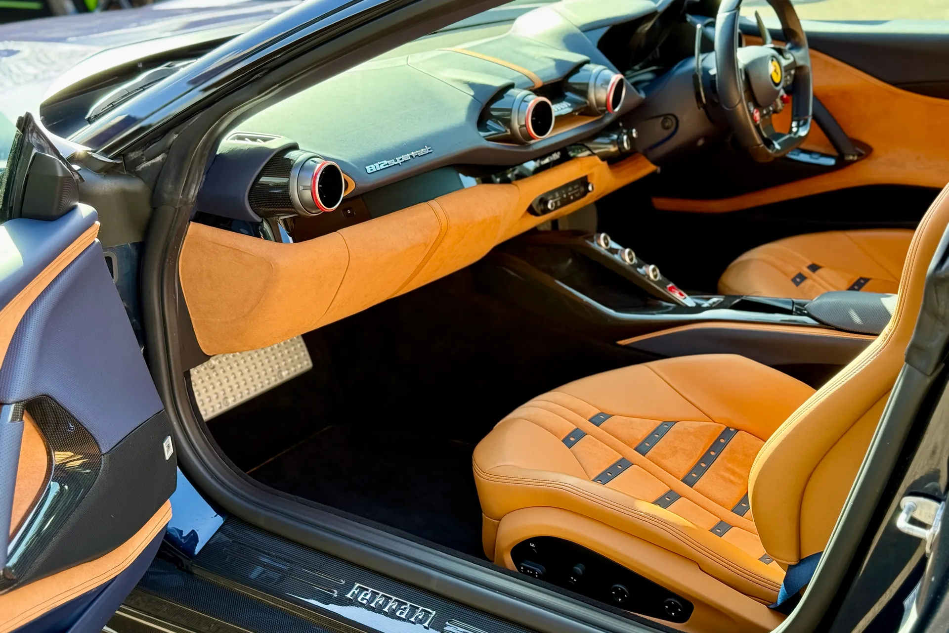 FERRARI 812 SUPERFAST thumbnail image number 55