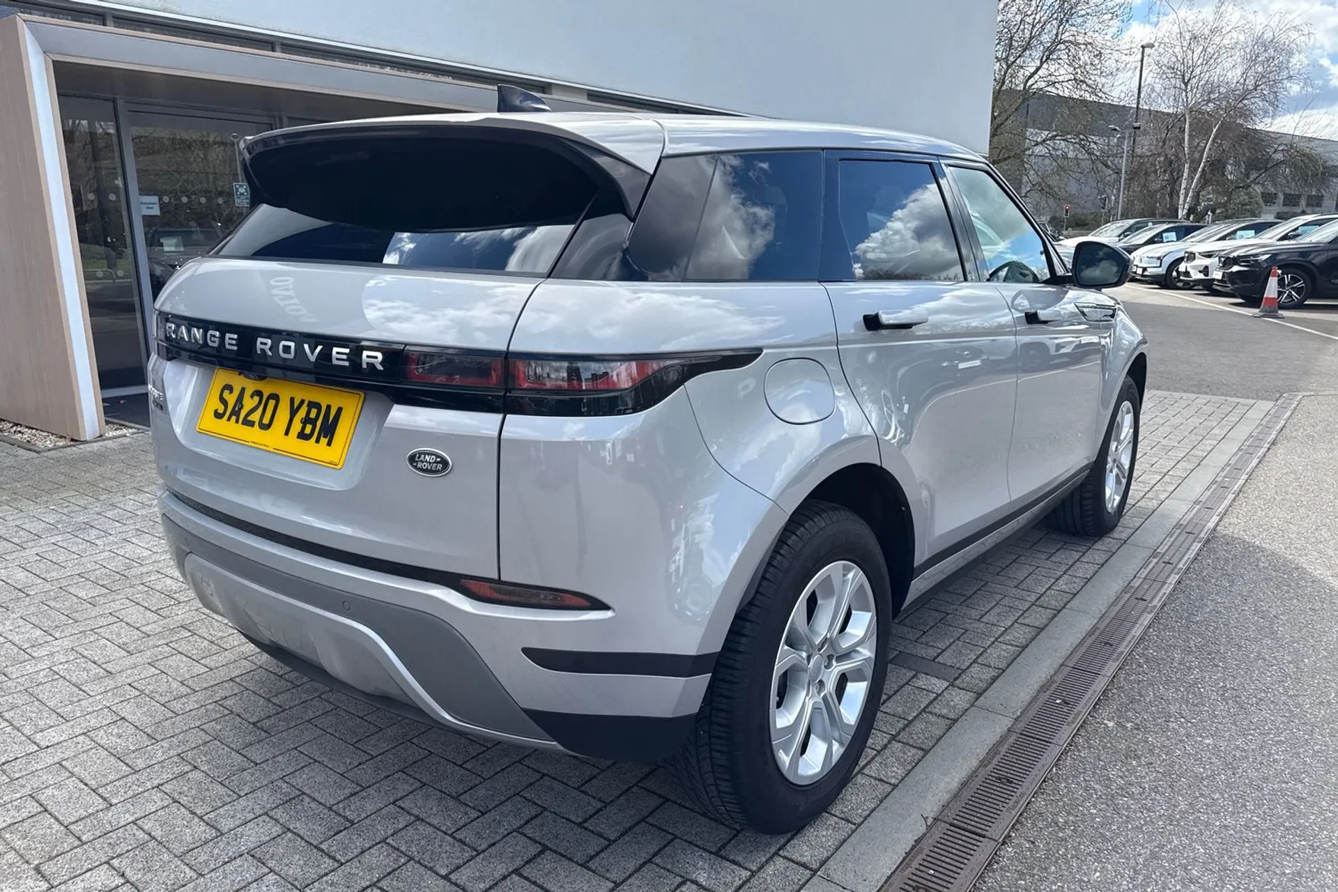 LAND ROVER RANGE ROVER EVOQUE thumbnail image number 8