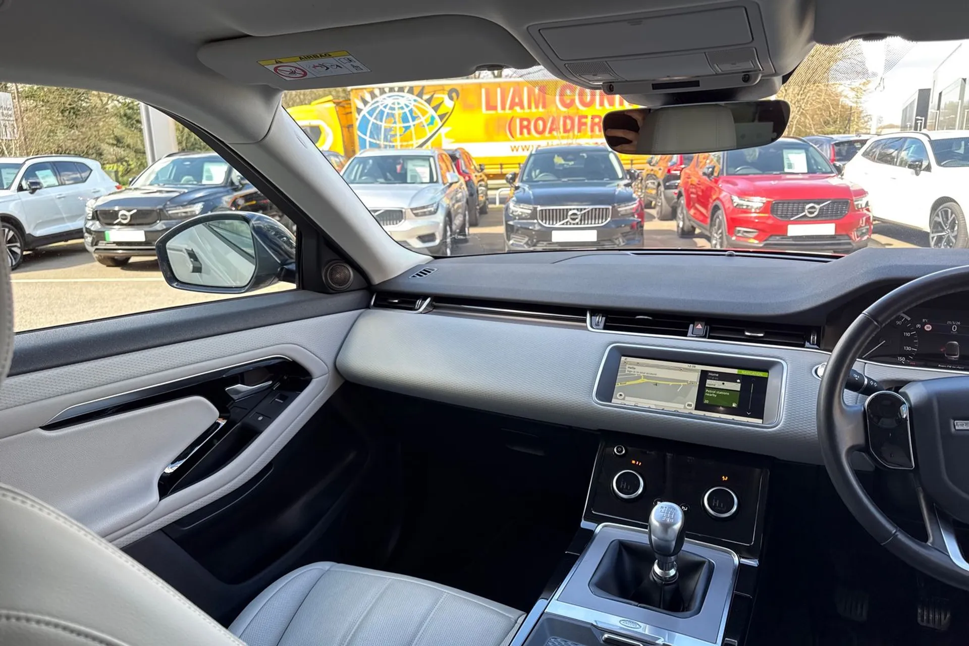 LAND ROVER RANGE ROVER EVOQUE thumbnail image number 32