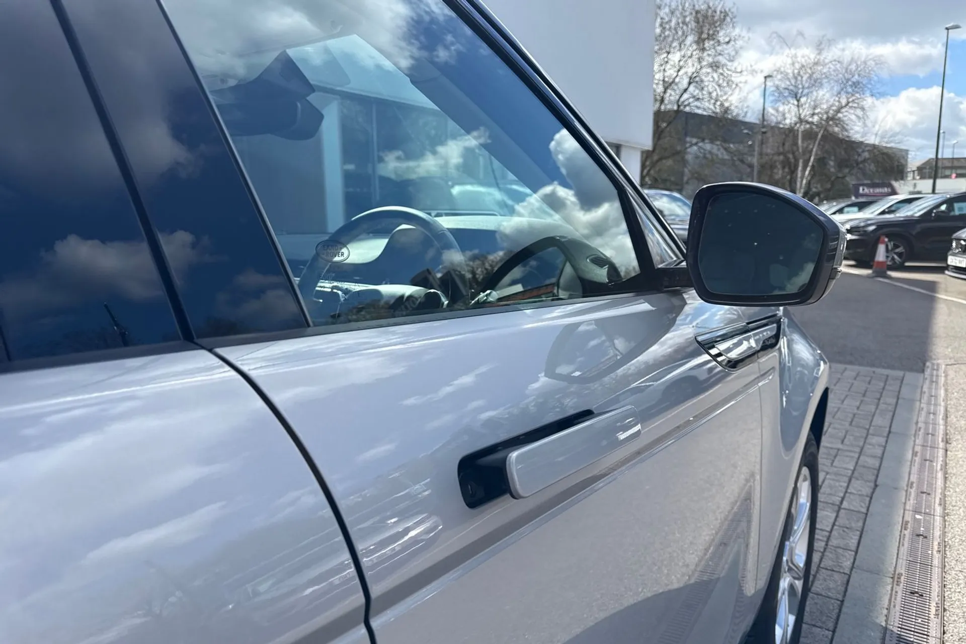 LAND ROVER RANGE ROVER EVOQUE thumbnail image number 17