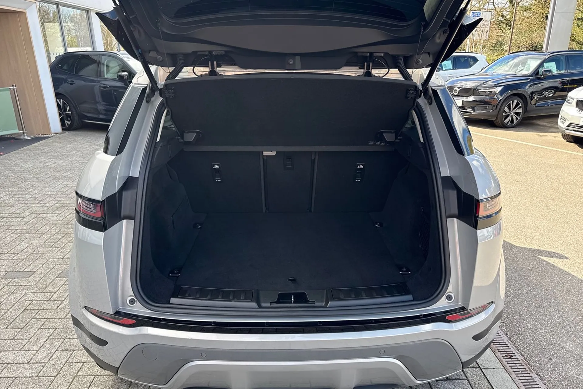 LAND ROVER RANGE ROVER EVOQUE thumbnail image number 20