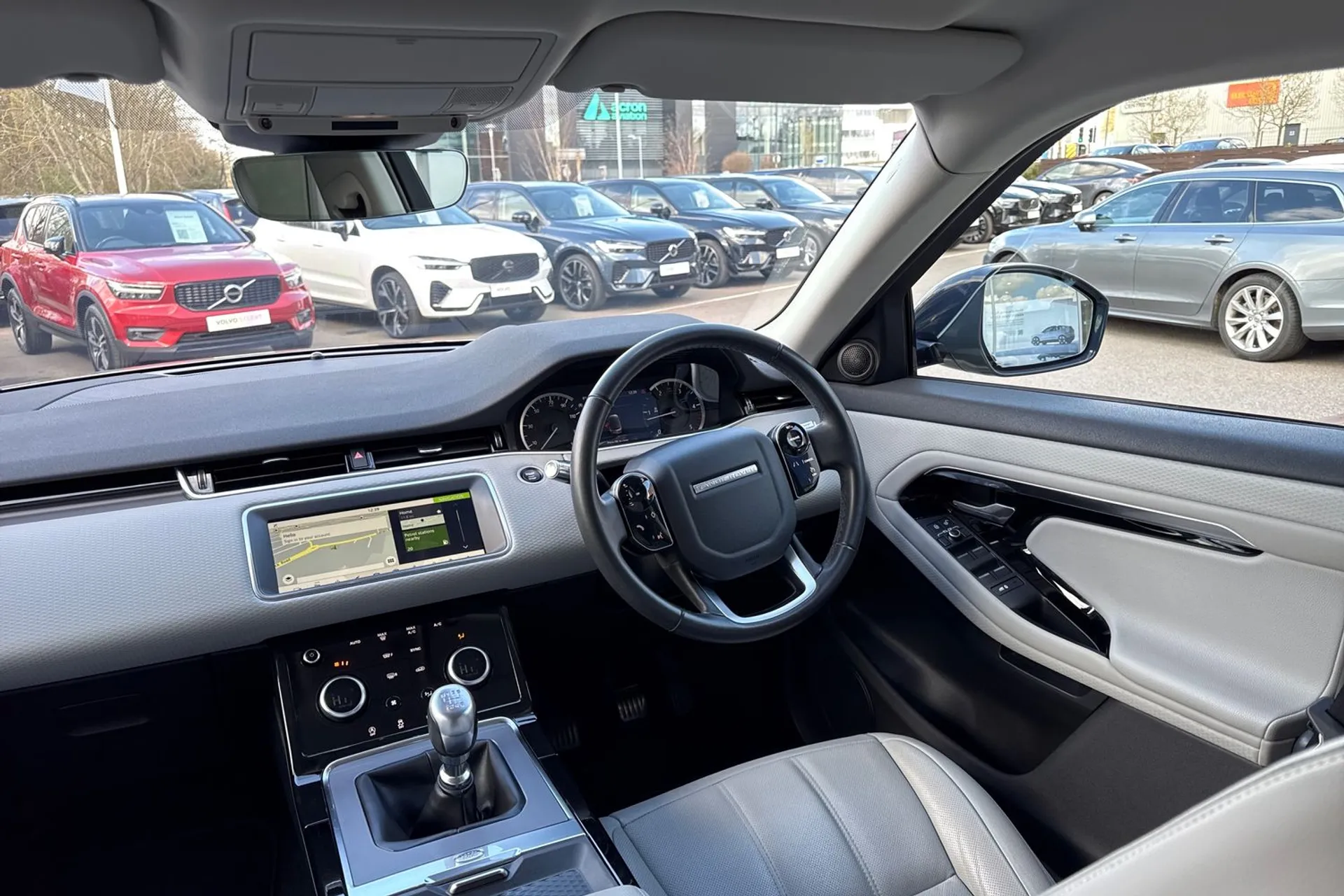 LAND ROVER RANGE ROVER EVOQUE thumbnail image number 33