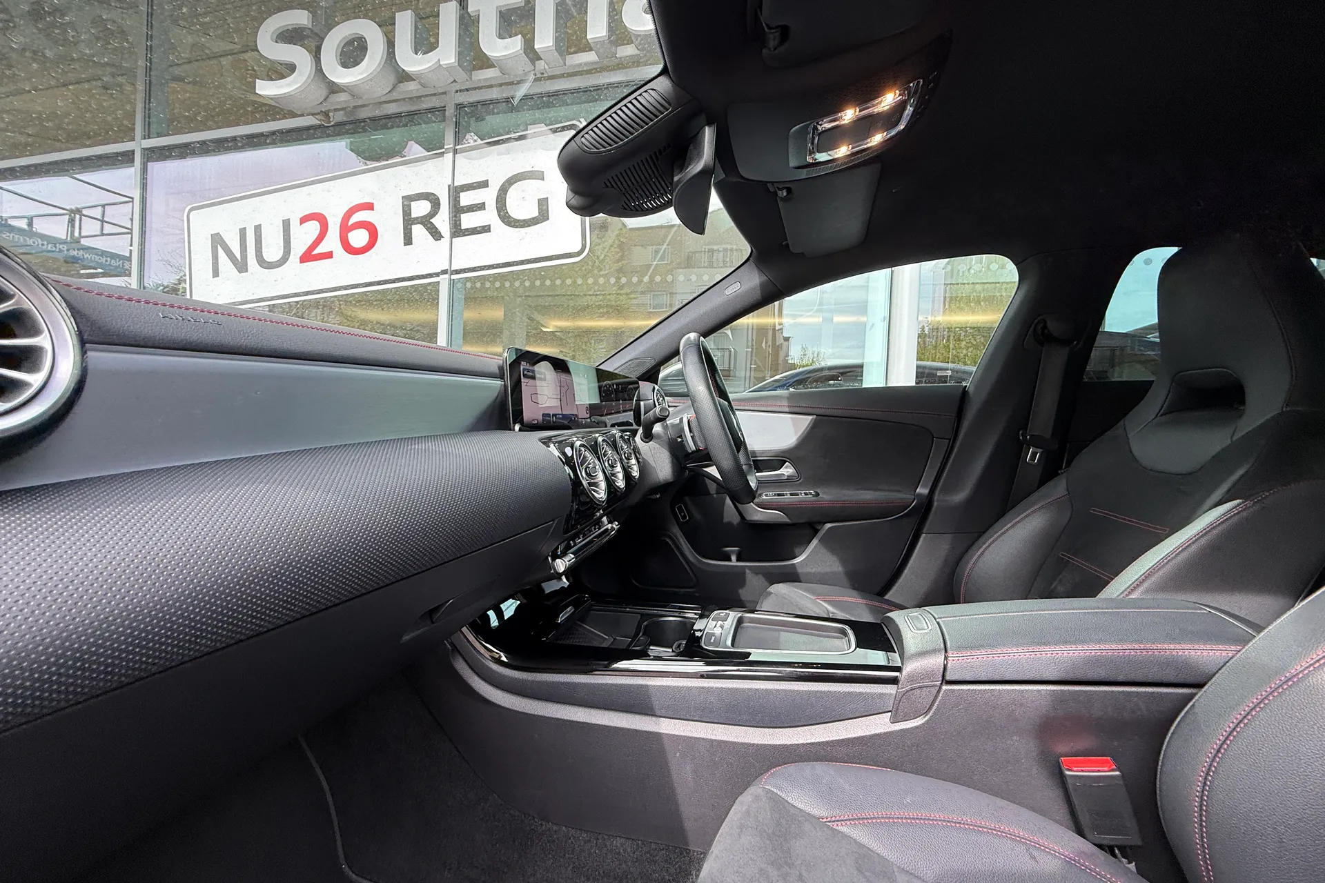 MERCEDES-BENZ CLA thumbnail image number 8